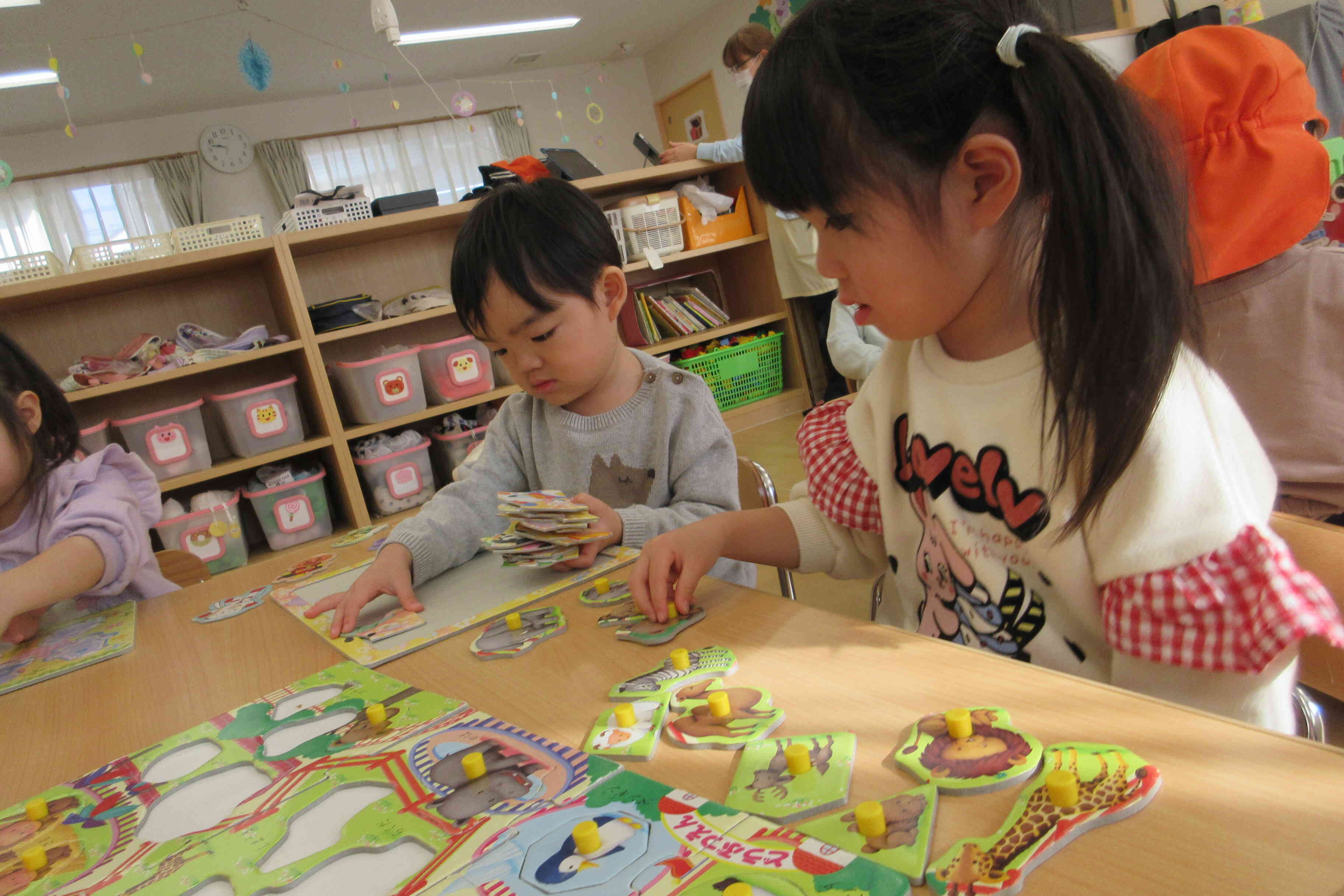 パズルに集中しています