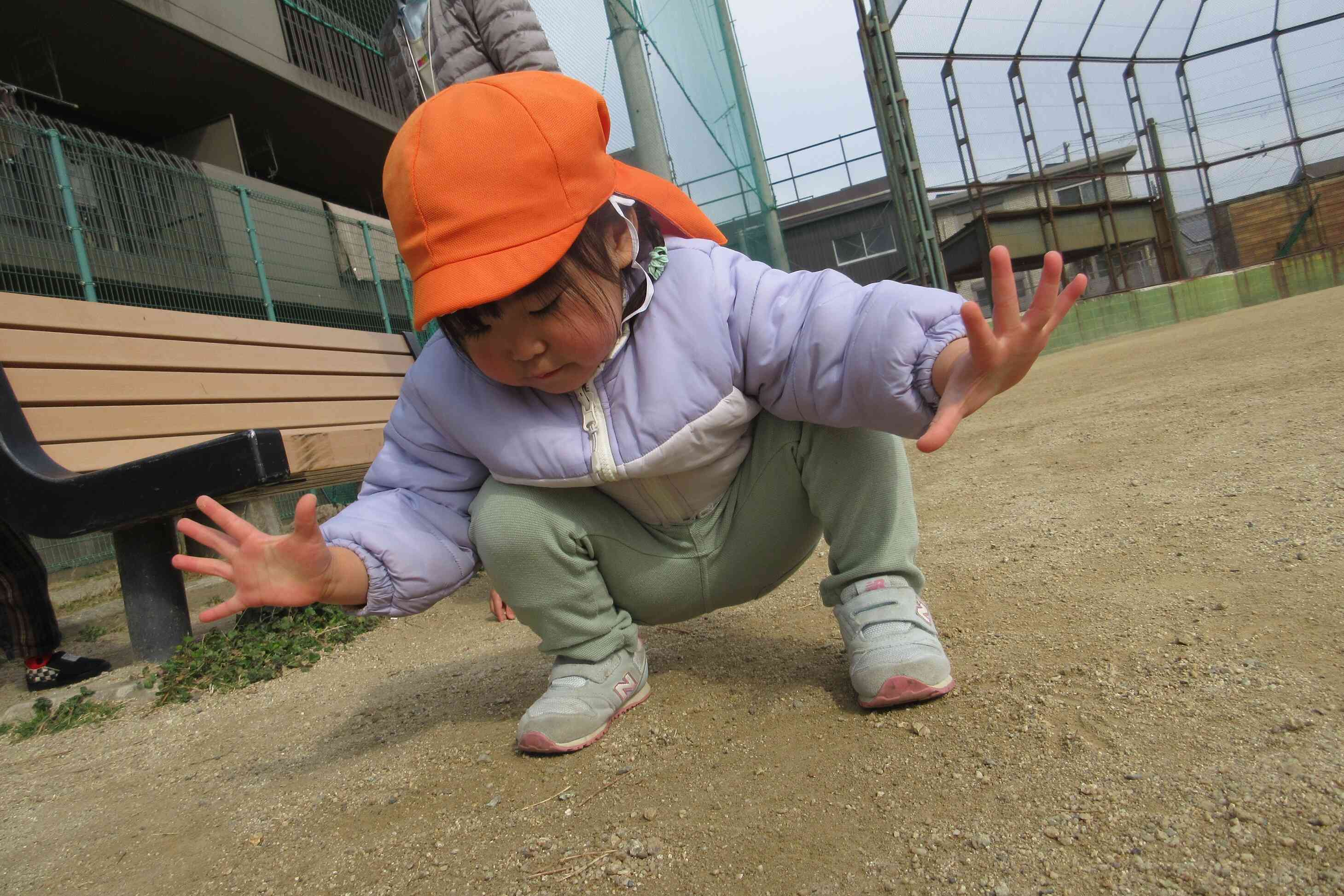 砂をぱらぱら～