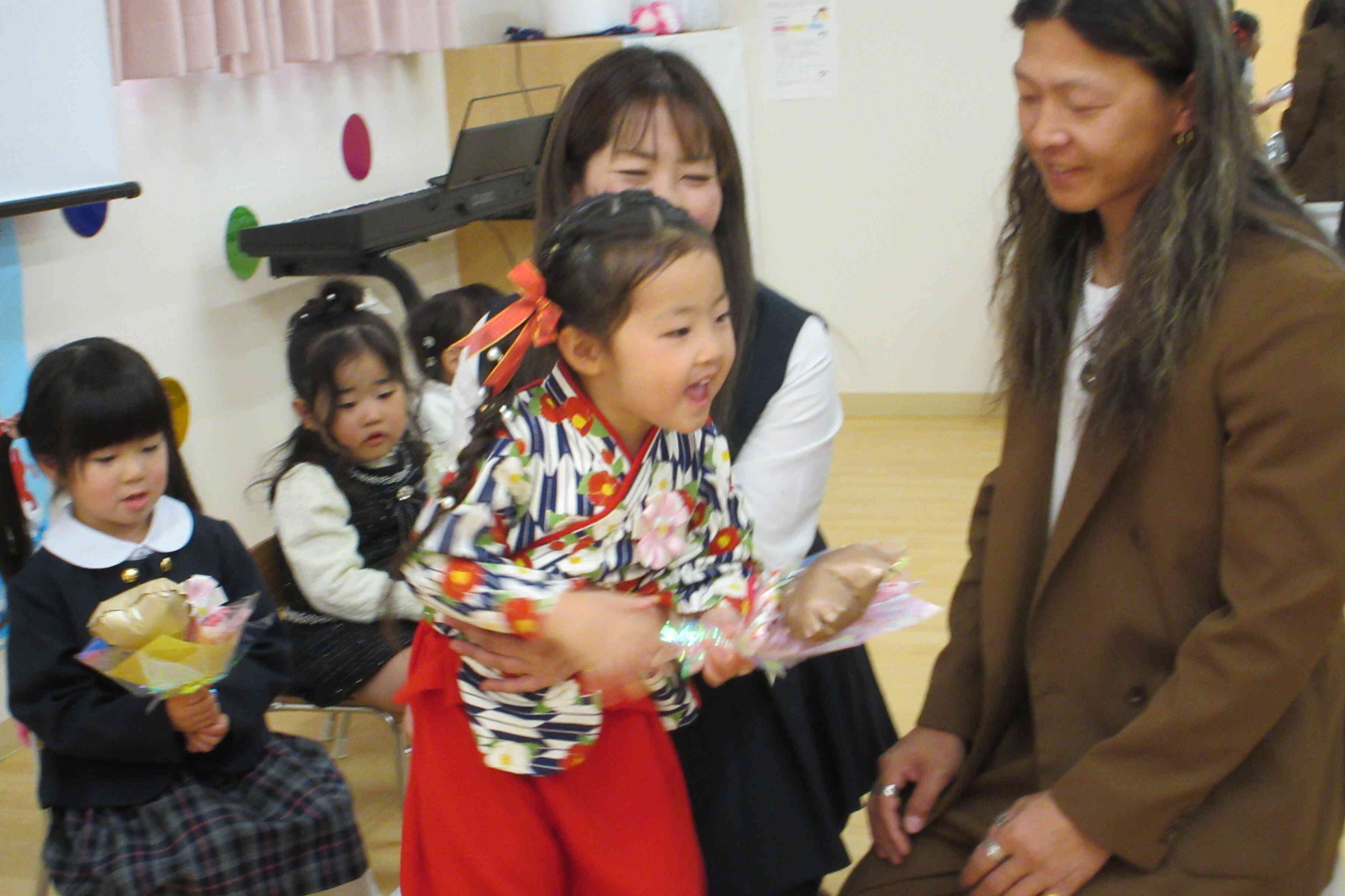 お菓子ブーケのプレゼント貰ったよ！