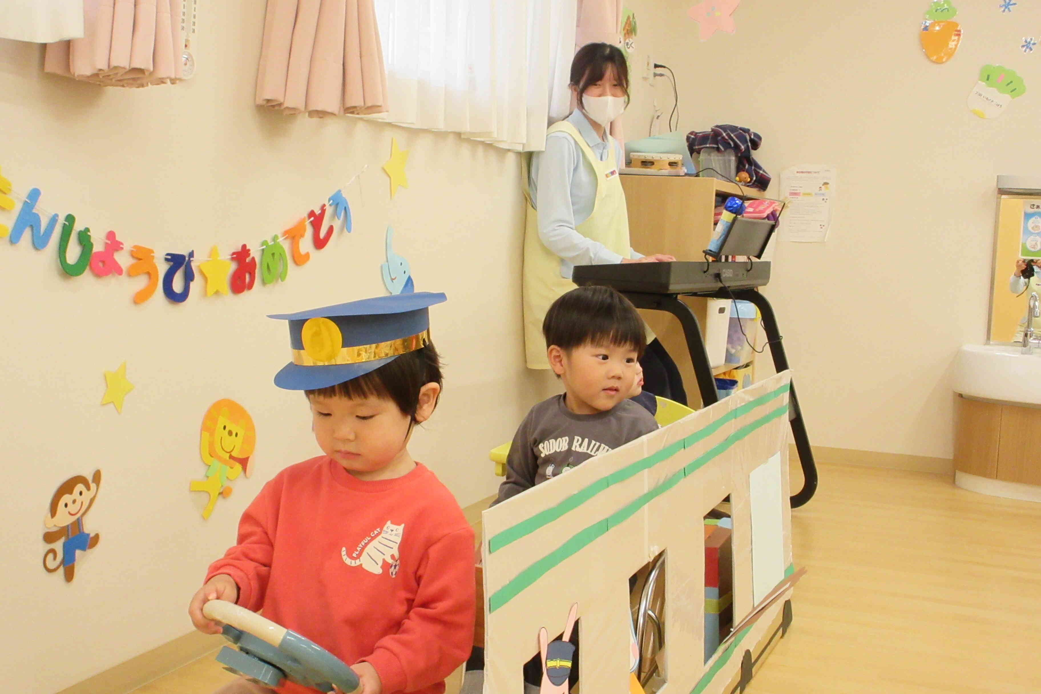 運転手さん似合っていますね！