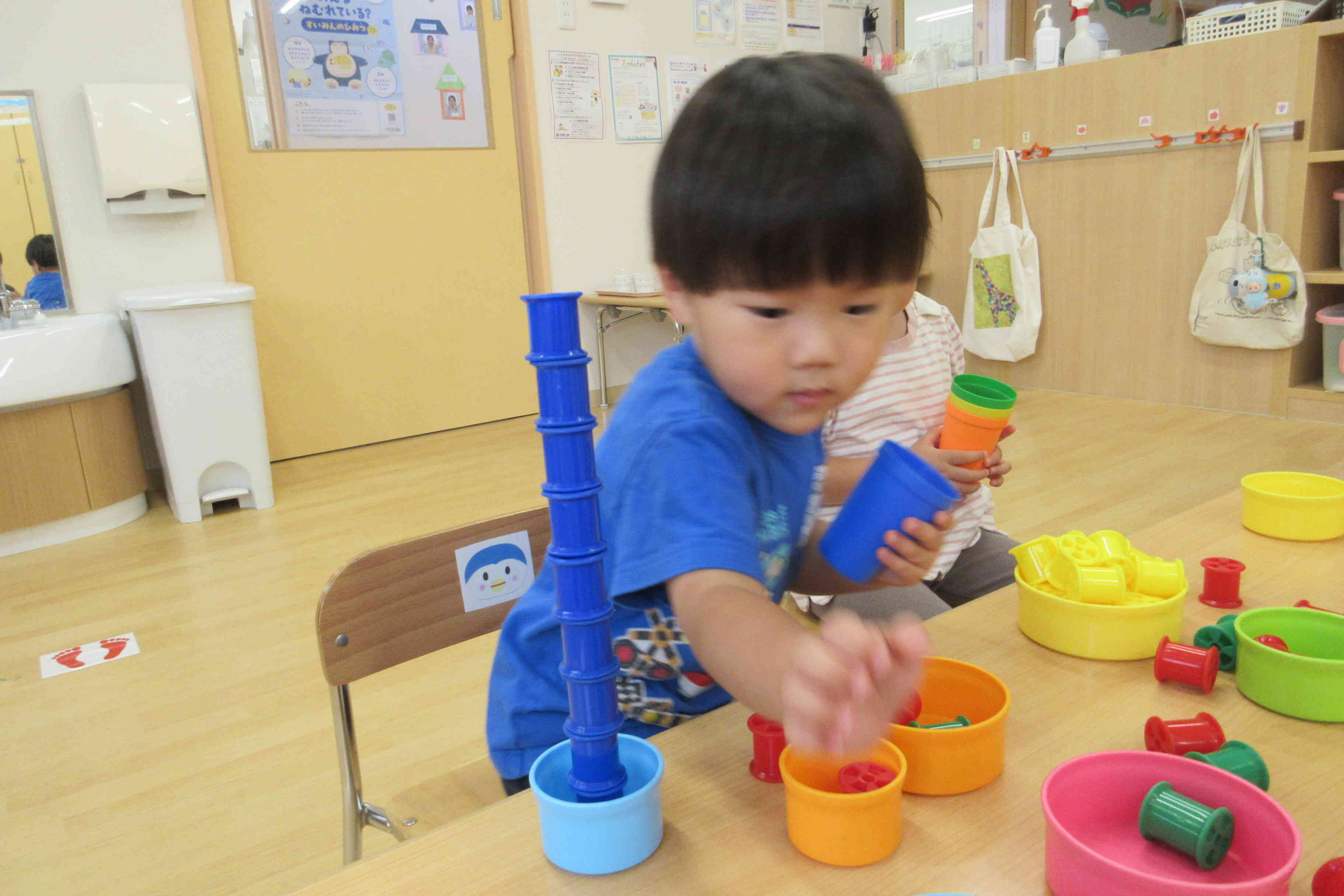 高く積むんだぁ！