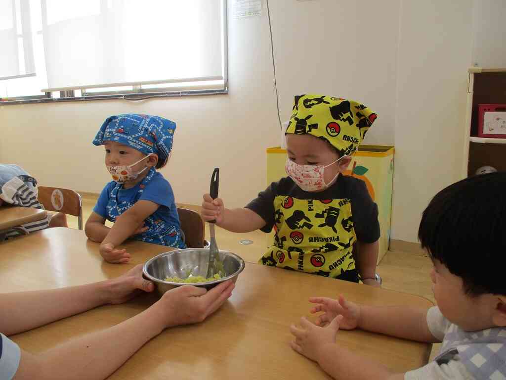 食育～さつまいも団子をつくったよ！～（あひる組・うさぎ組）
