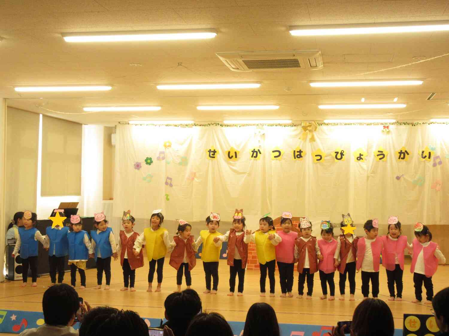 ☆仲良しこぶたの３兄弟とオオカミ☆