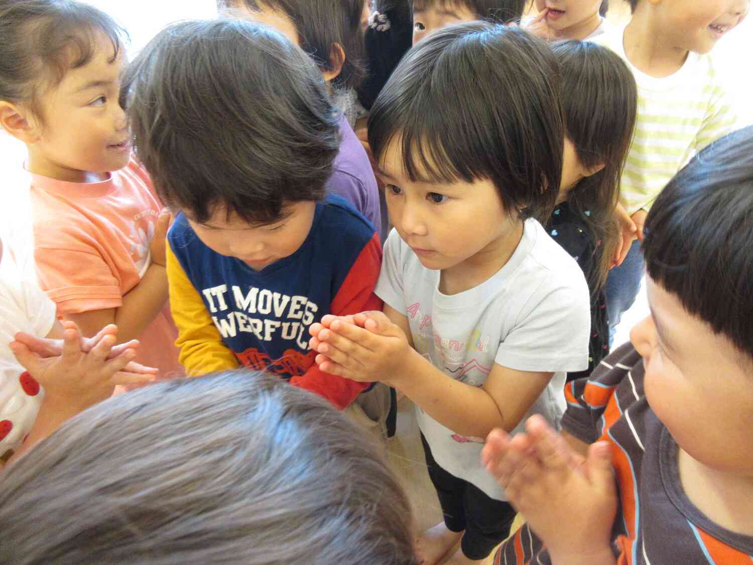おはなしおはなし～♪