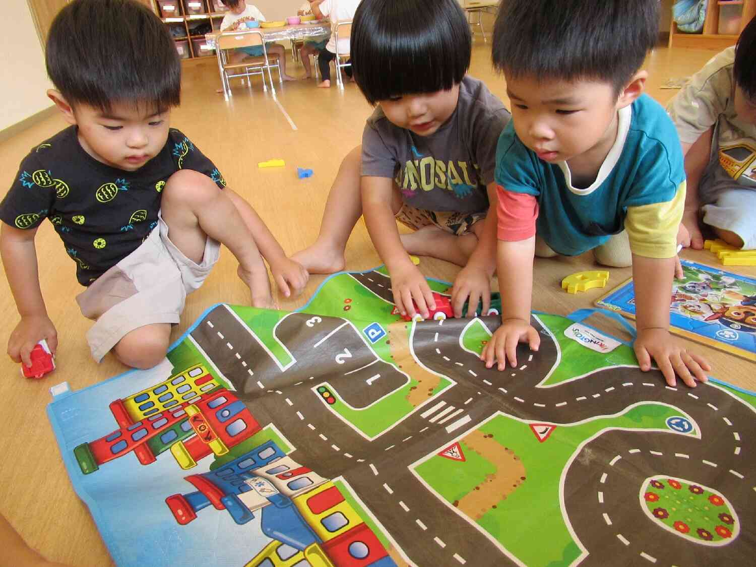 色んな道を走らせるぞ~