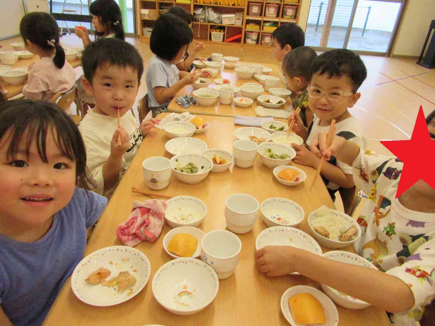 お給食！