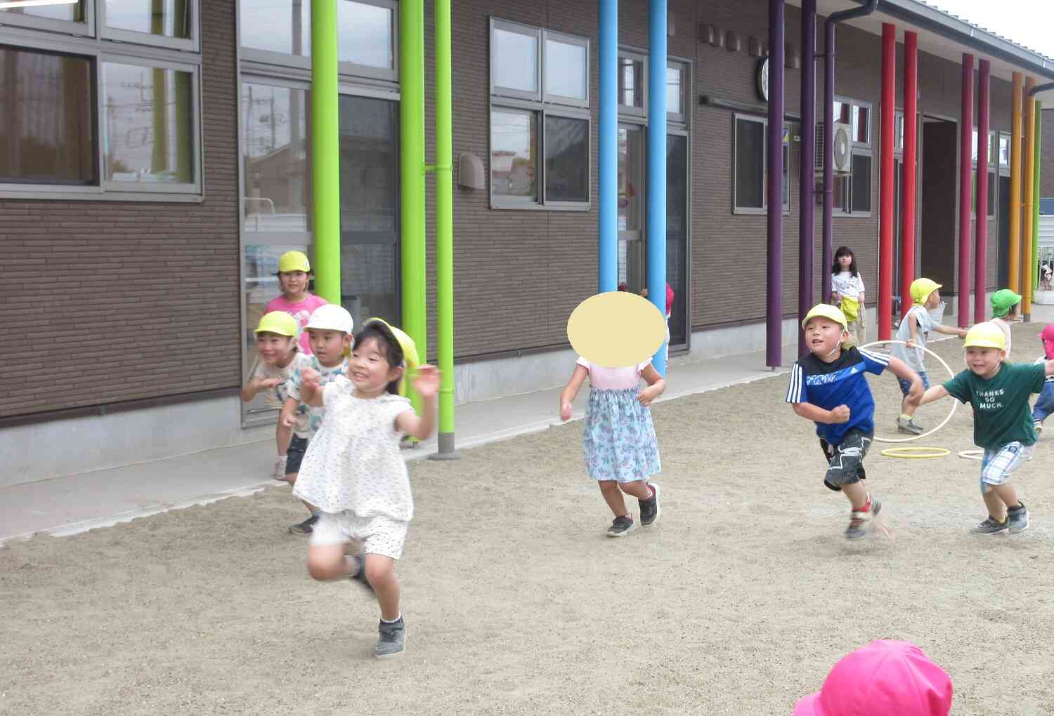 お外遊びも楽しいね☆