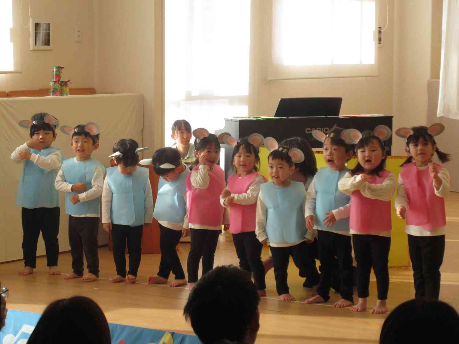 はじめての発表会でドキドキ・・・