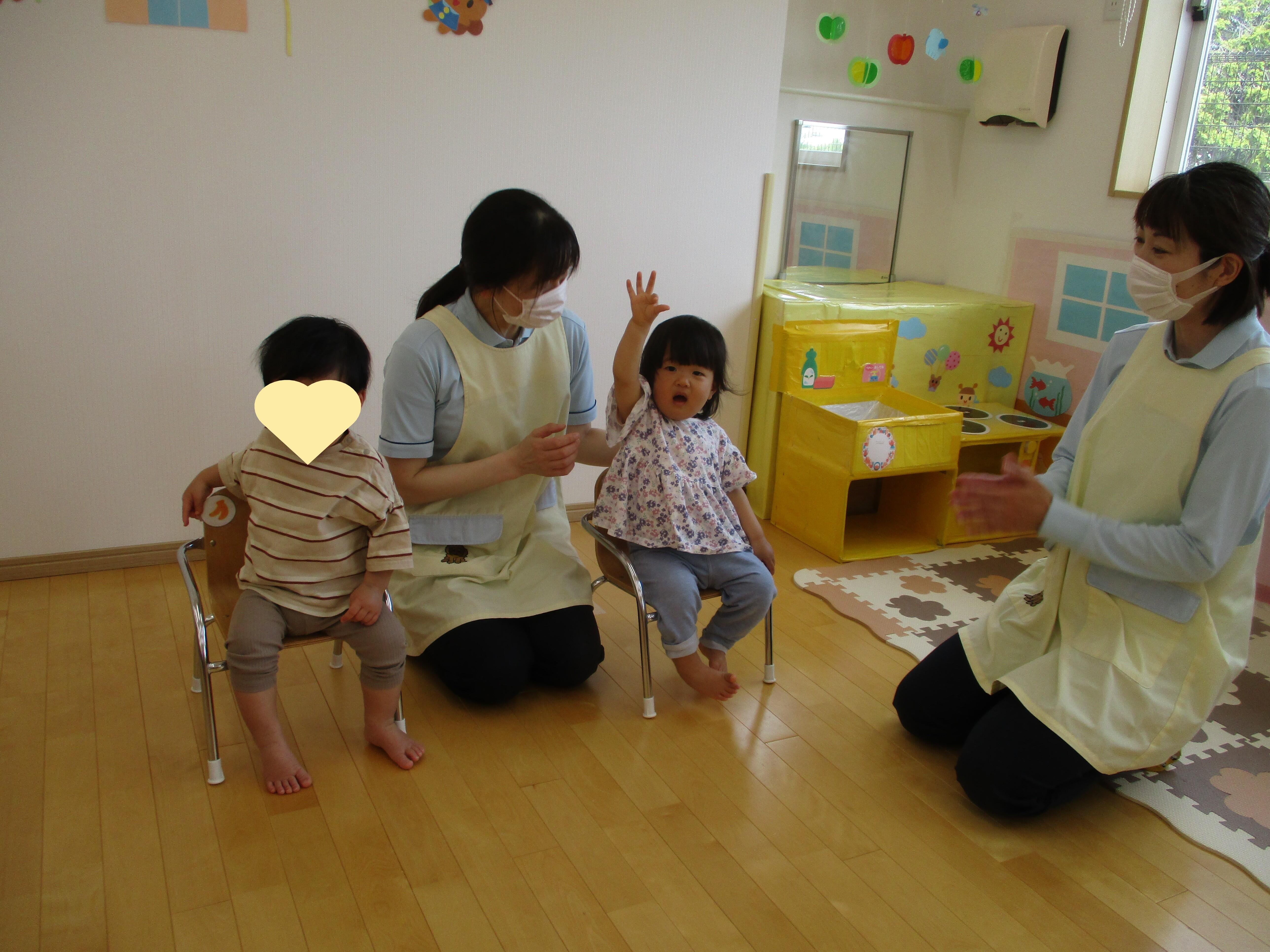 お名前を呼ばれて元気よくお返事できました。