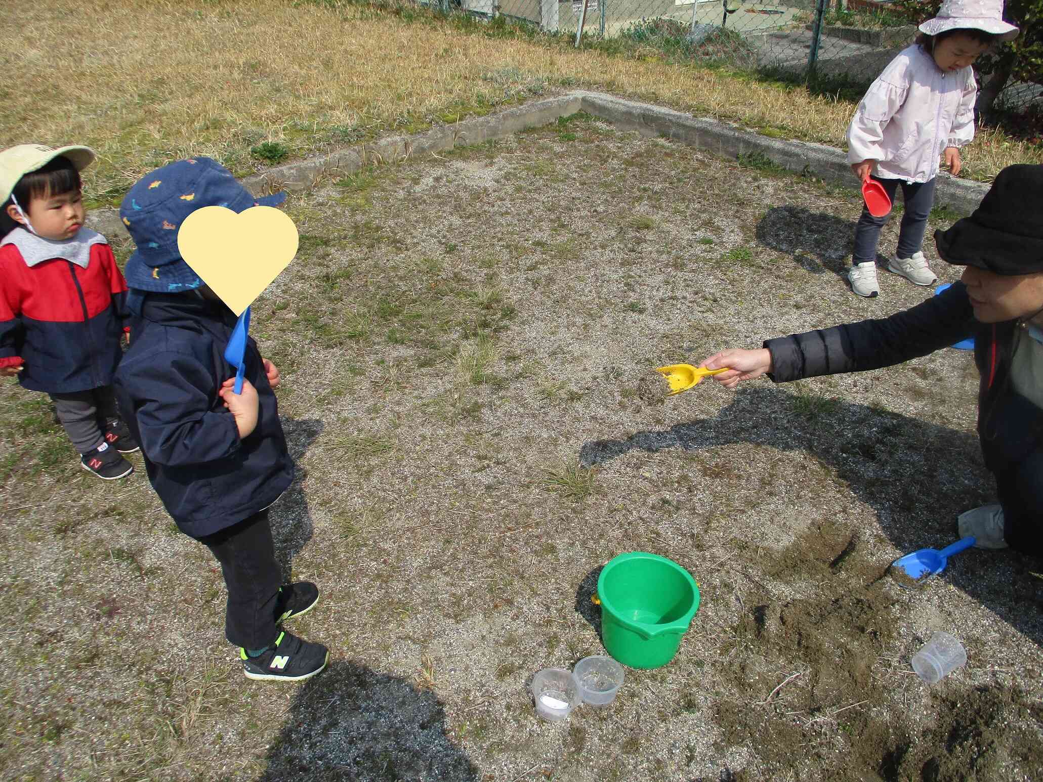 砂場あそび