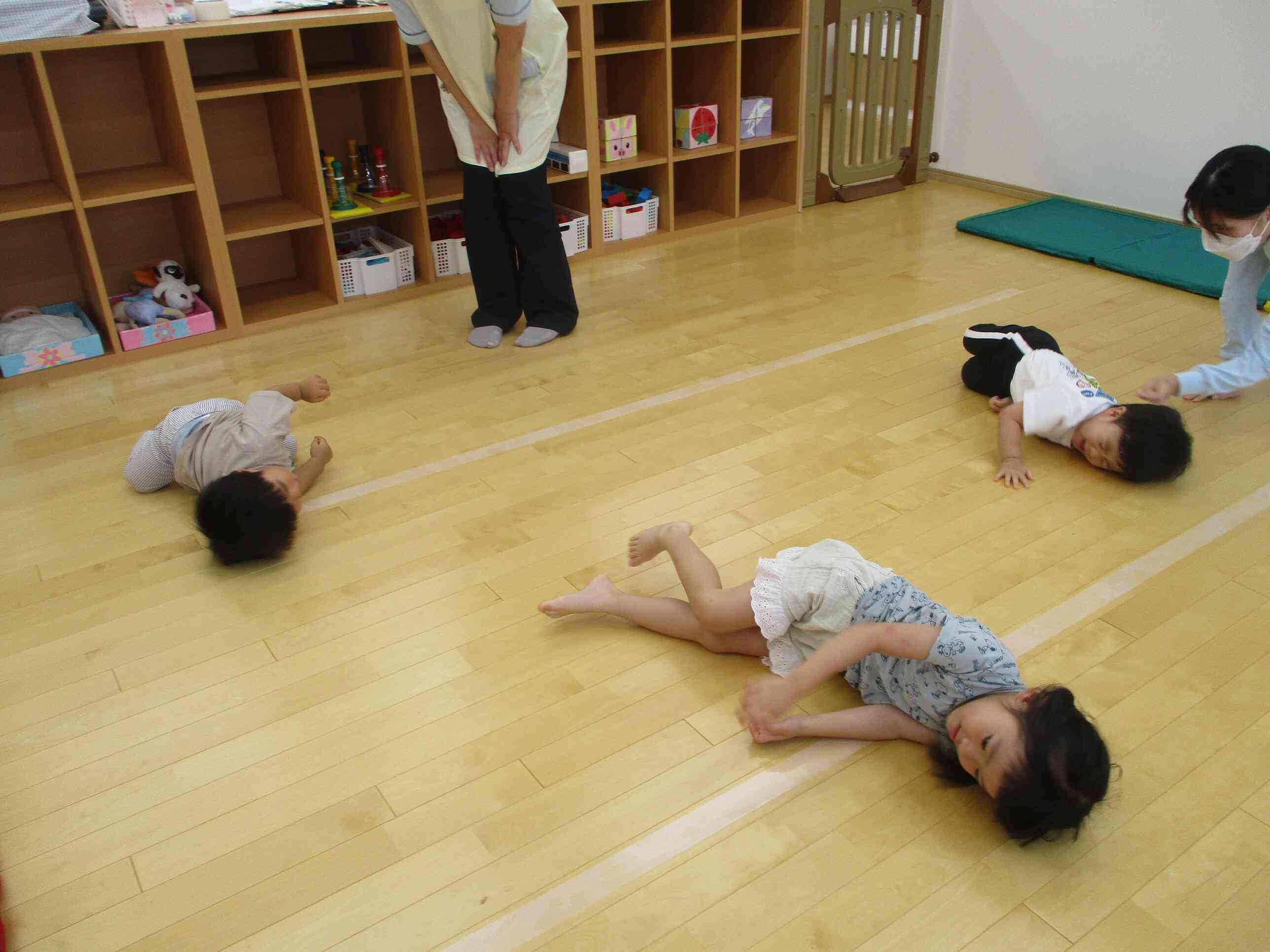ゴロン