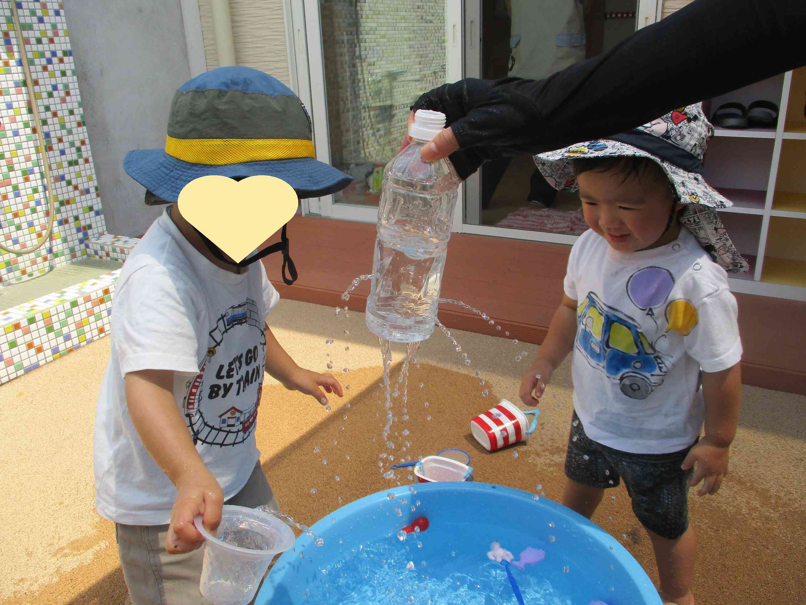 水あそび