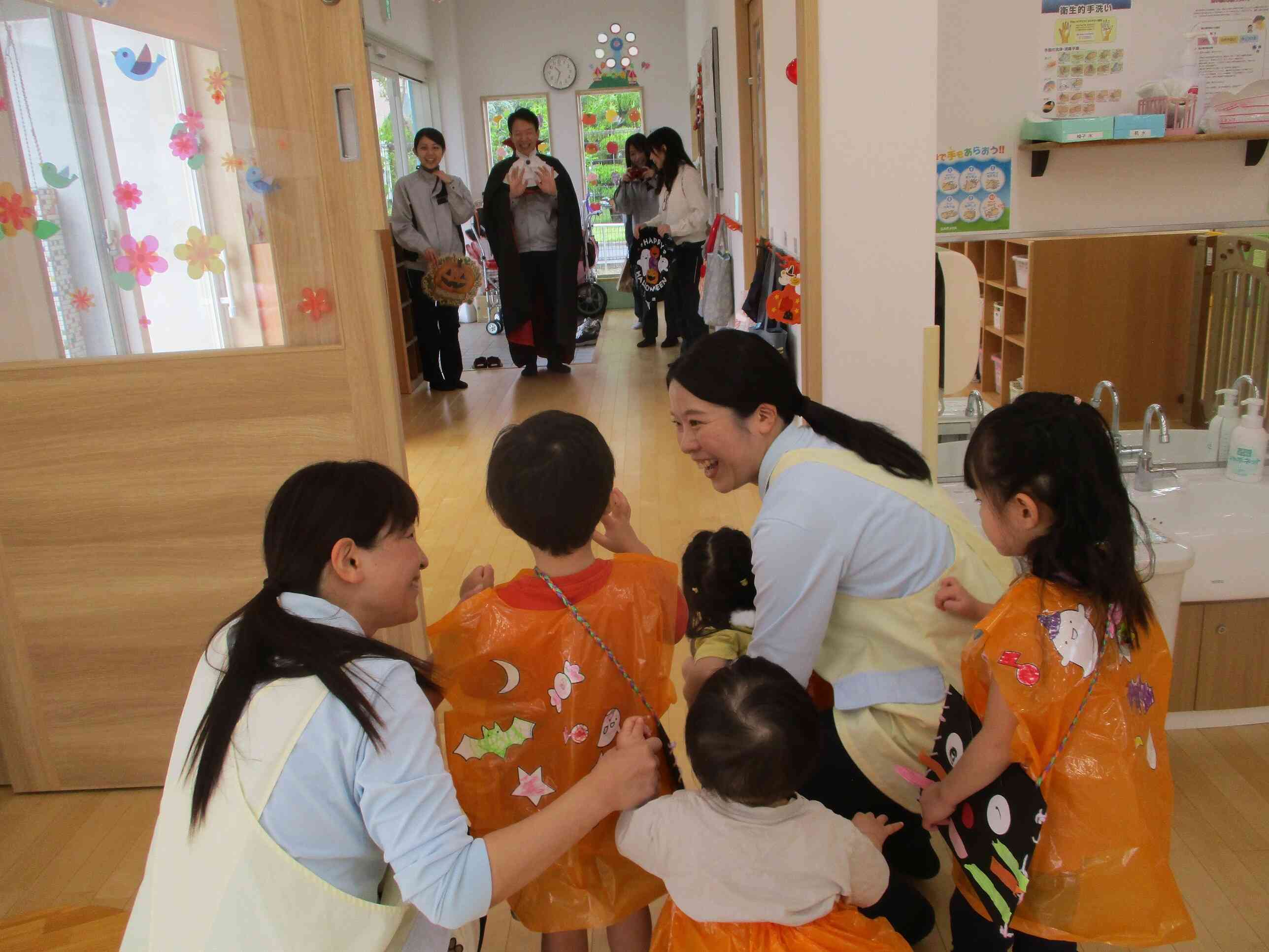 ハロウィン訪問｜東洋紡株式会社 おーきっず(従業員専用)｜ニチイキッズ