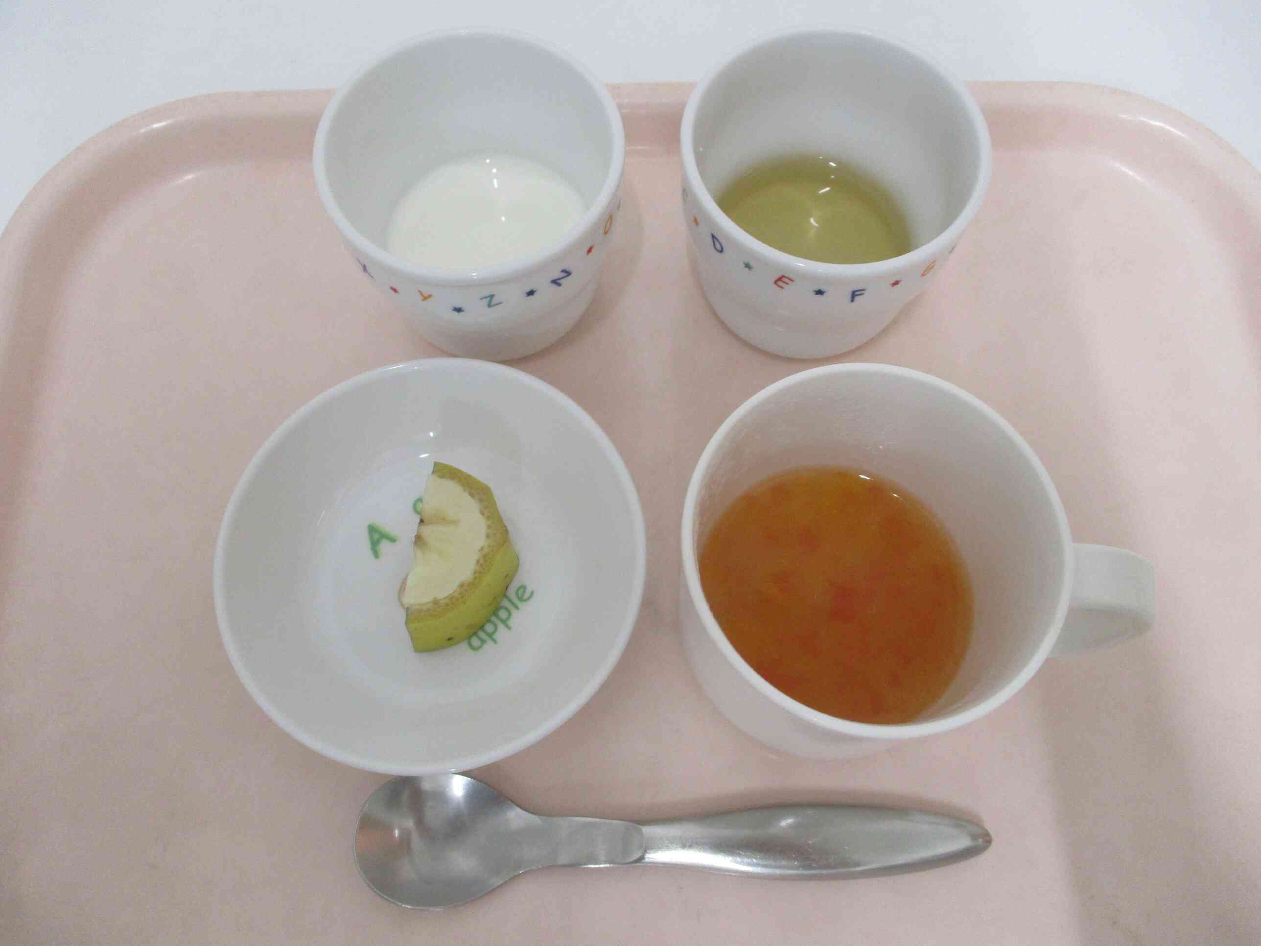 収穫したミニトマトを使った午後おやつ