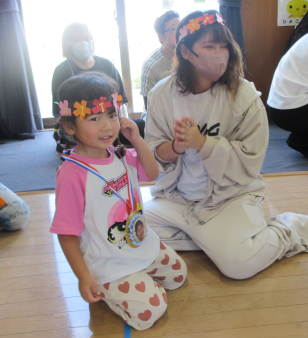 おそろいの花冠嬉しいな♡