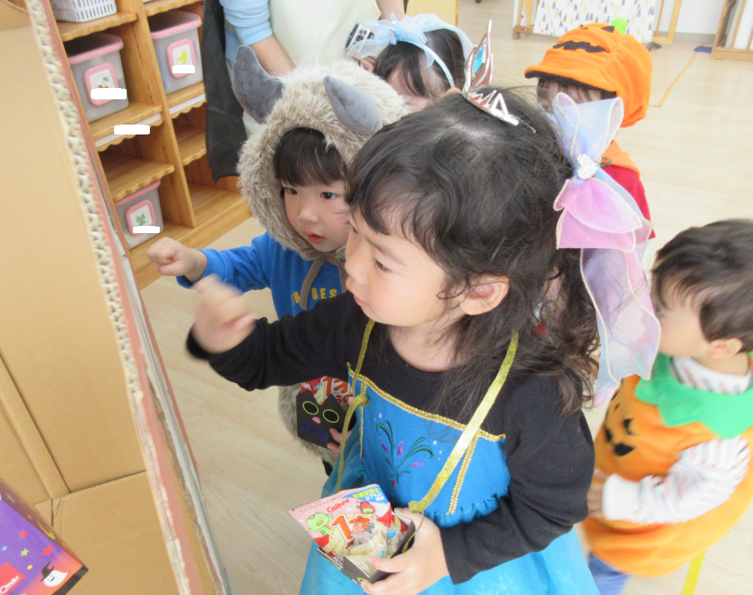 誰がいるのかな…ドキドキ。