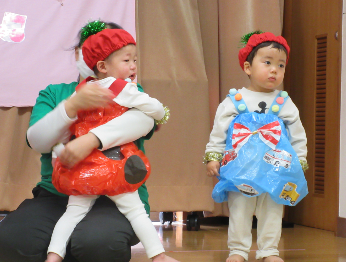 ぼくのパンツを見て～！