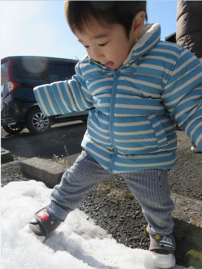 雪、みっけ！