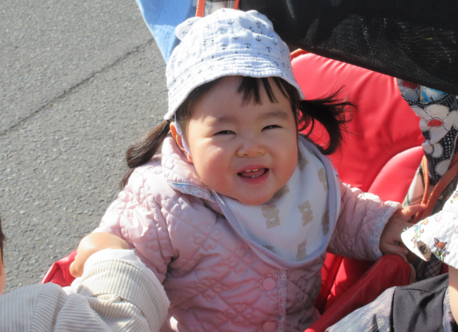 にこにこ、すくすくダイアリー～ひよこ組（０歳児）～