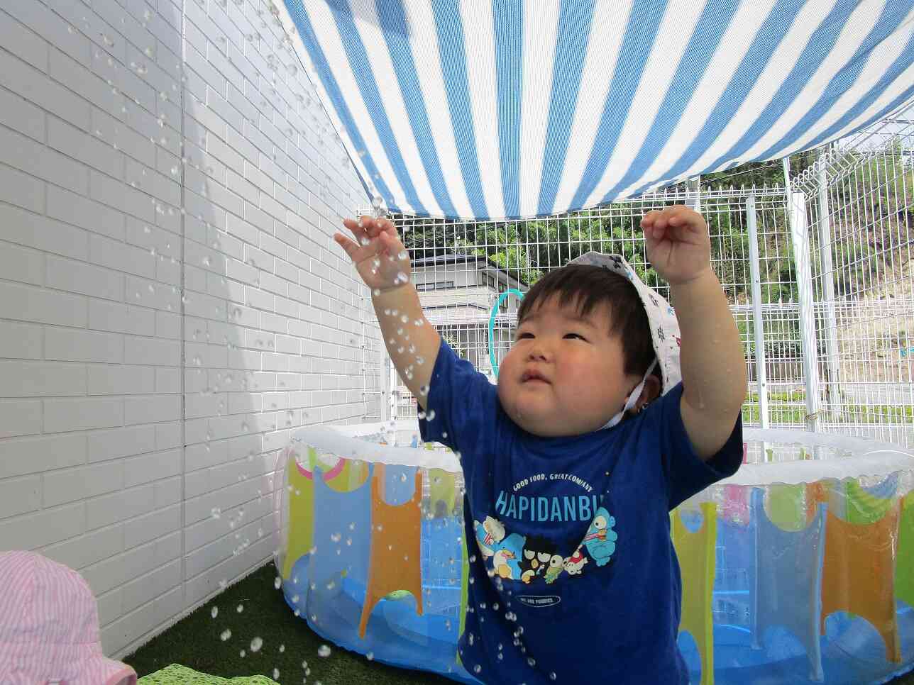 お水にタッチ〜
