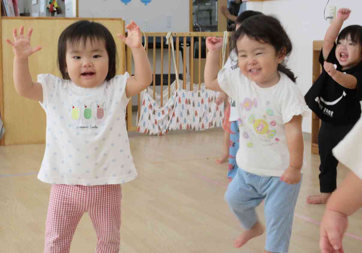 大好きな体操がいっぱい～１,２歳児
