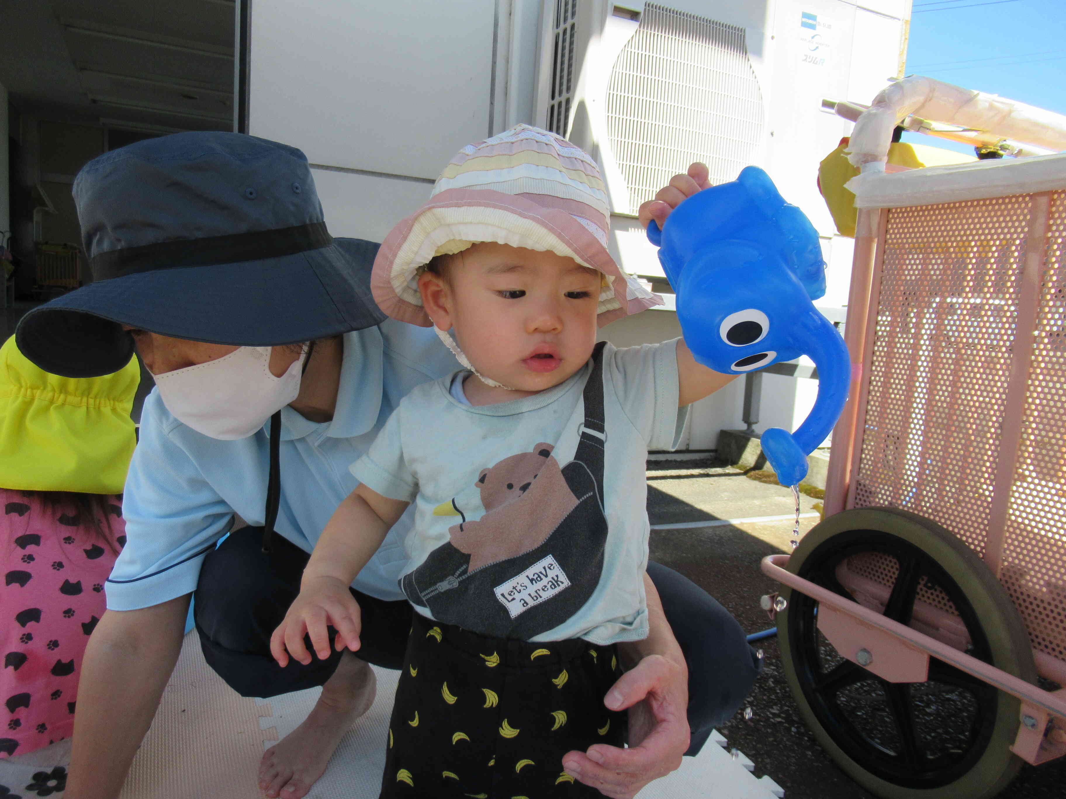 お外で水遊び☆★