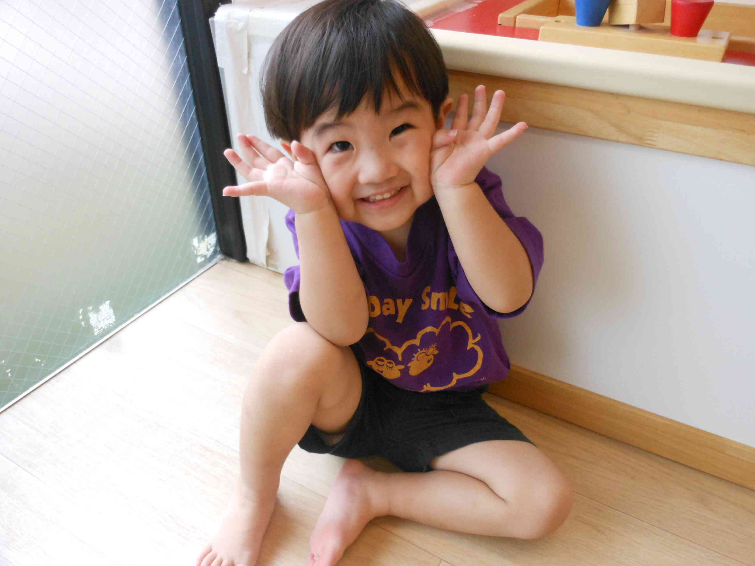 ピーカーブー！（いないいないばあ）楽しいな☆