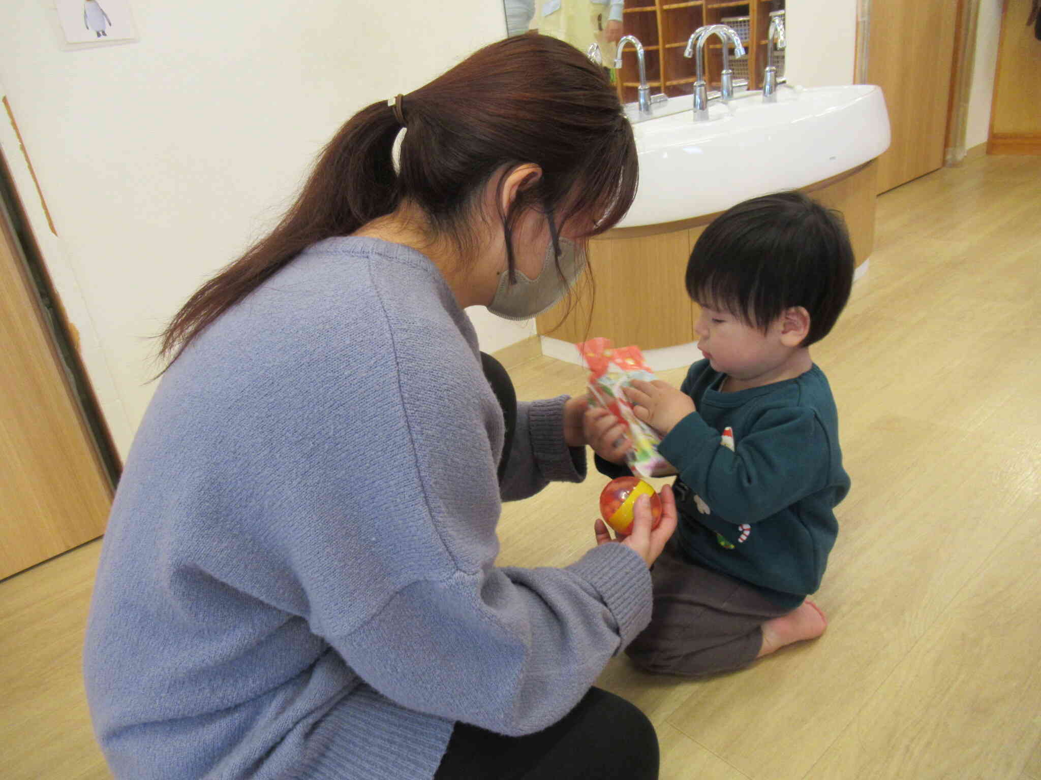 中には何が入っているかな？？