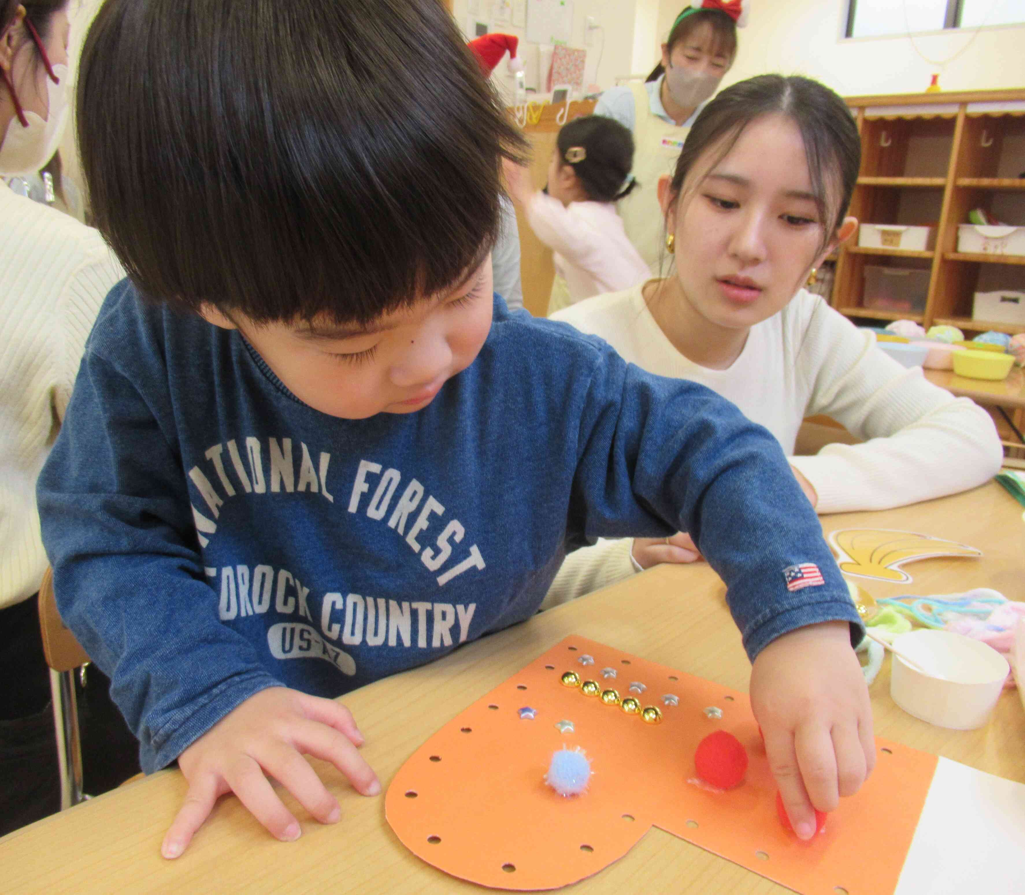 このカラーボールはここにつけよう☆ぎゅっぎゅ♪