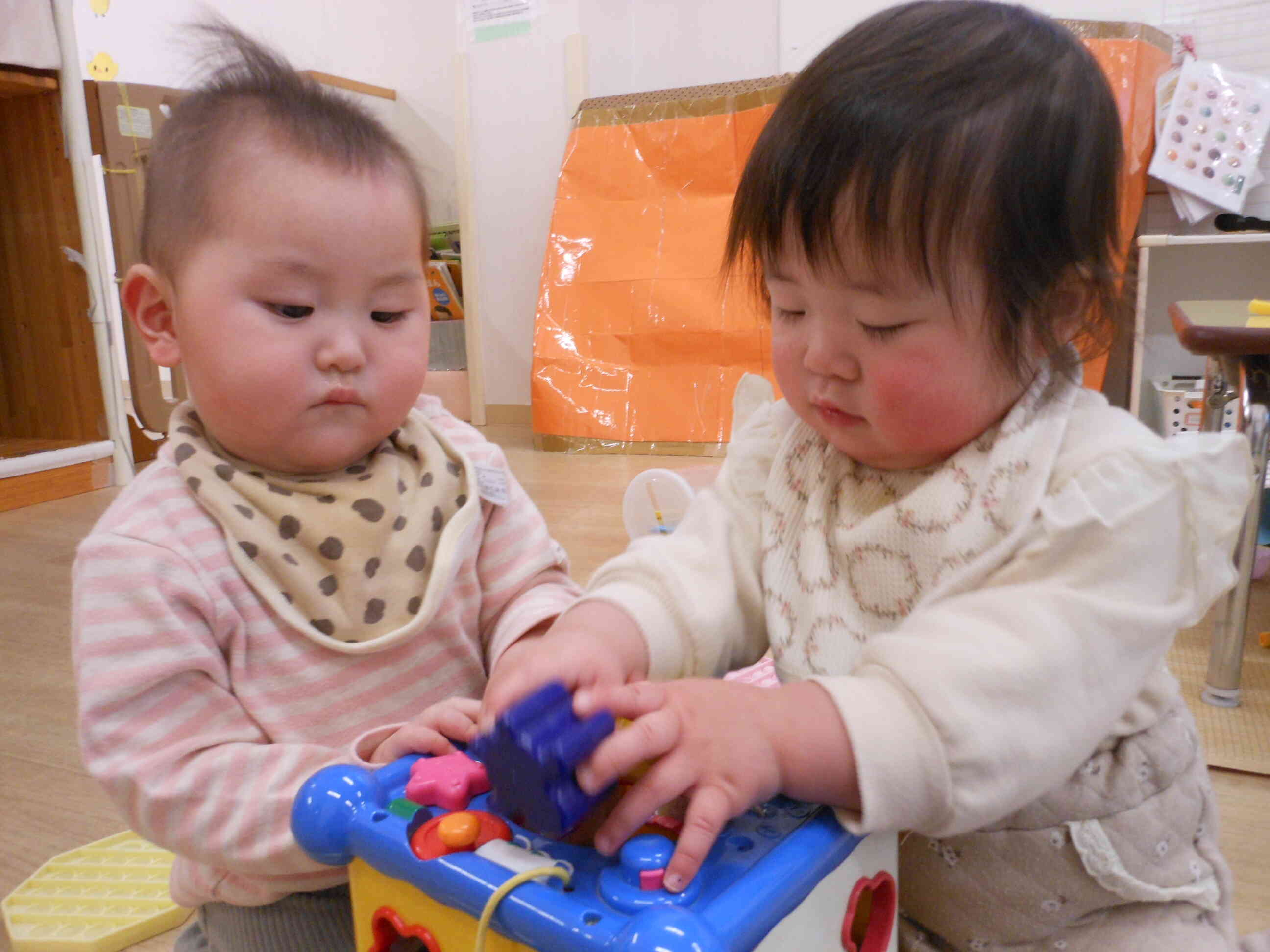 お友だちと遊ぼう★