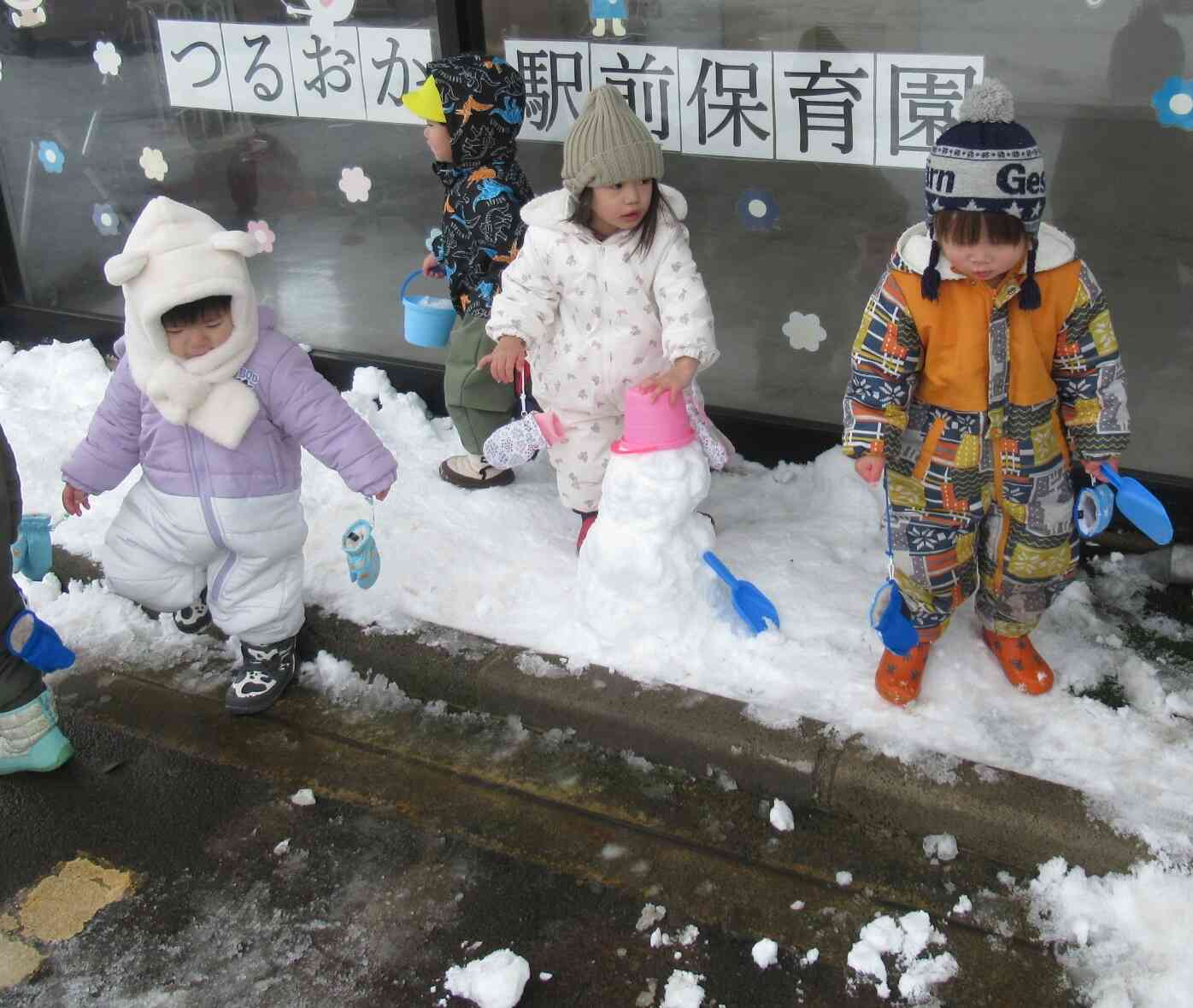 雪だるまが完成したよ!!