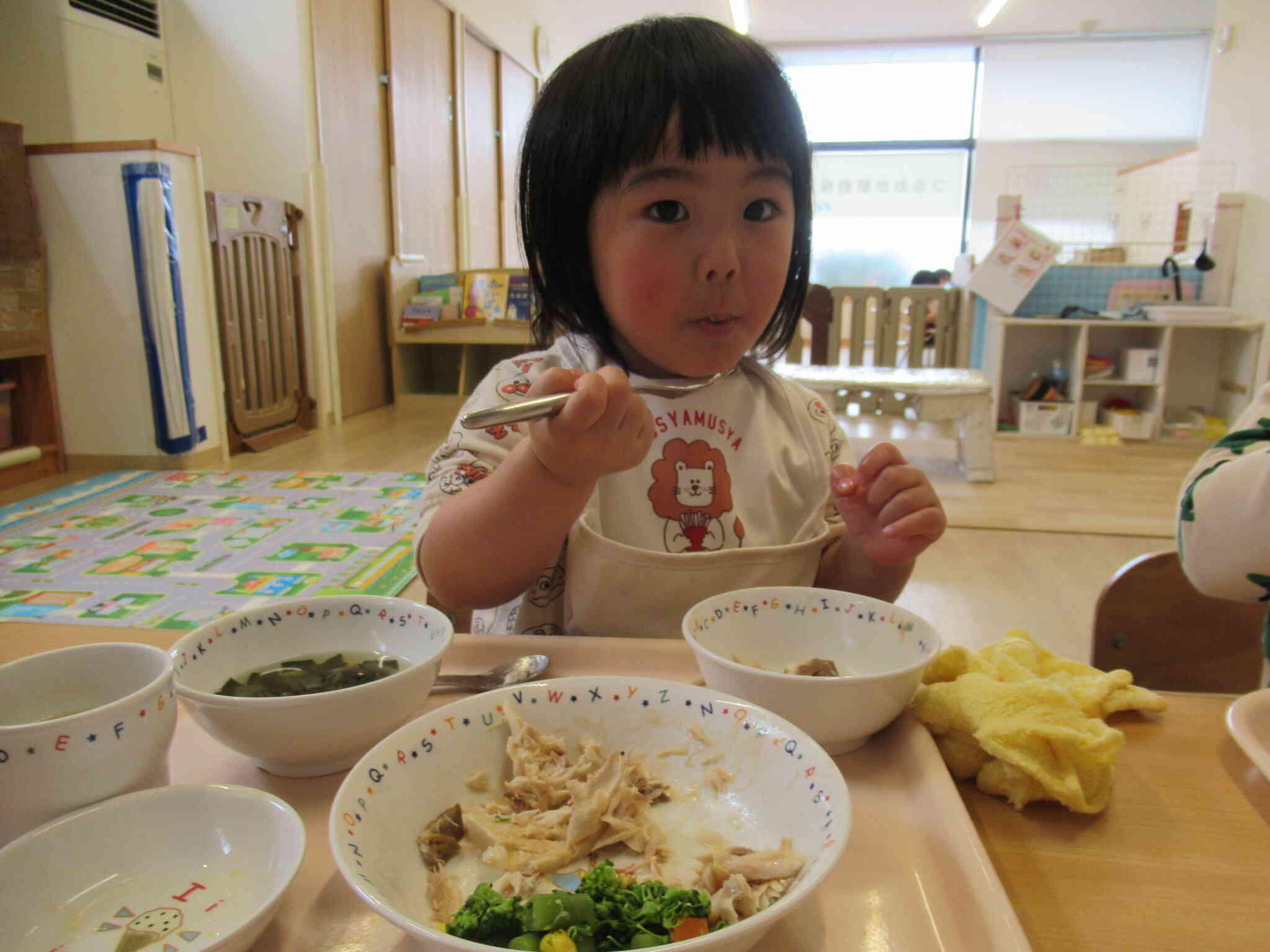 もぐもぐ美味しいな♪