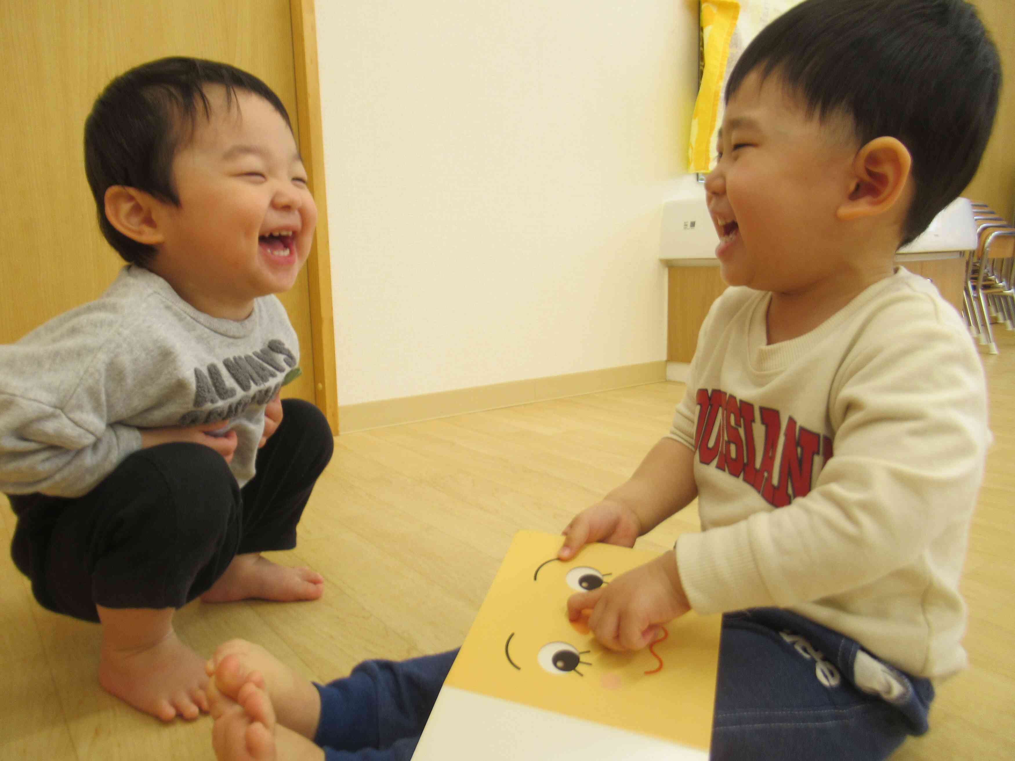 お友だちと一緒、楽しいね♪