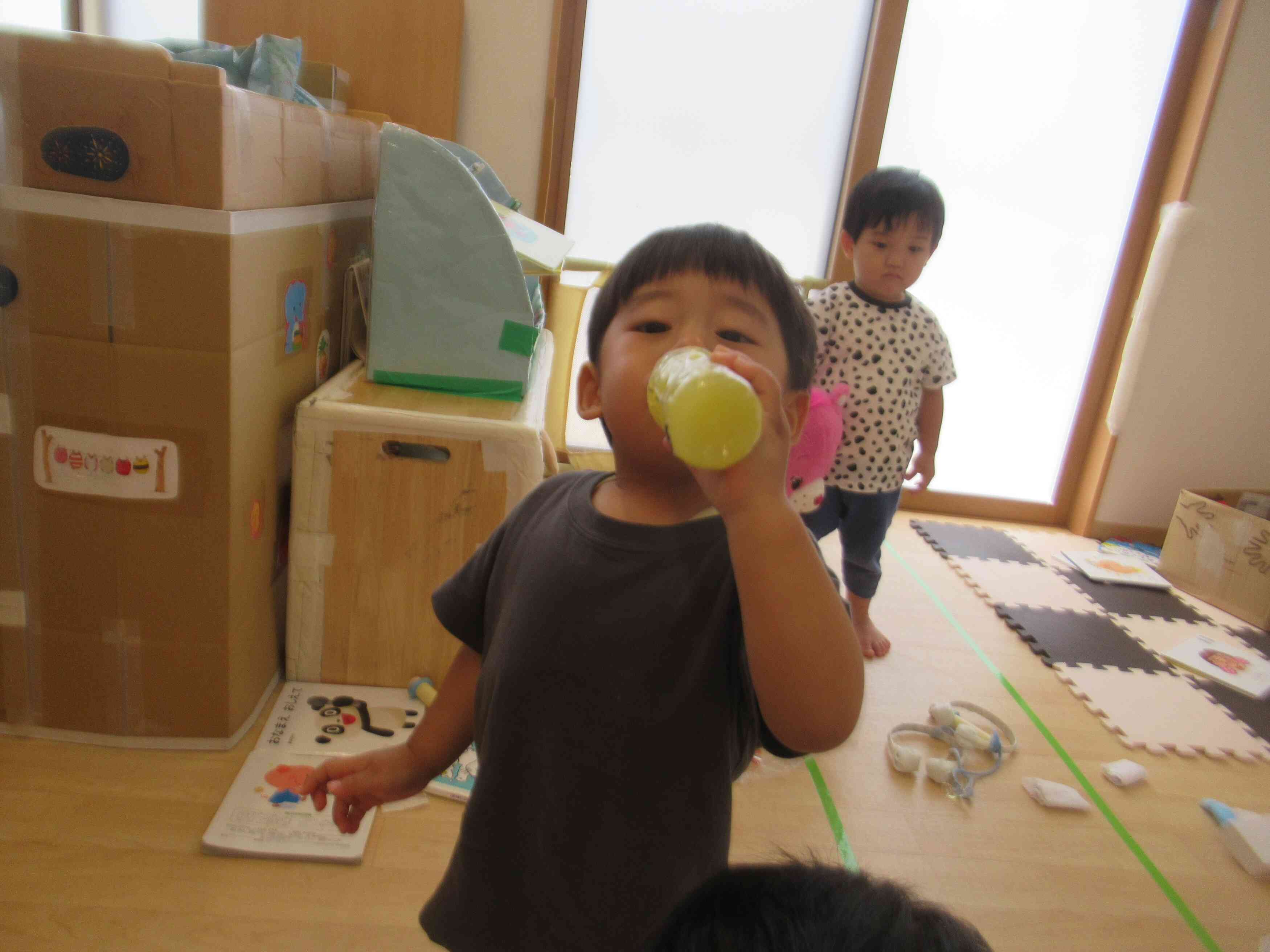ジュースを飲んでちょっと休憩。