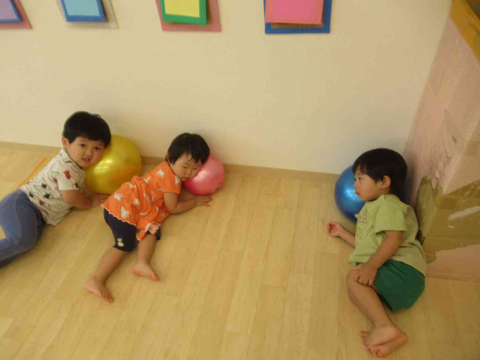 ボール遊び大好き♪
