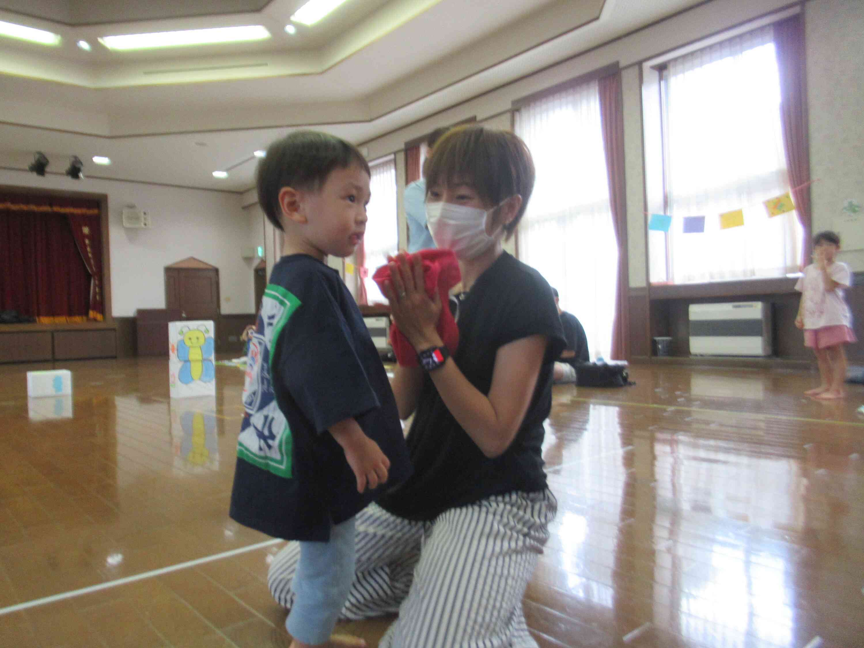 お母さんと一緒でうれしいね!