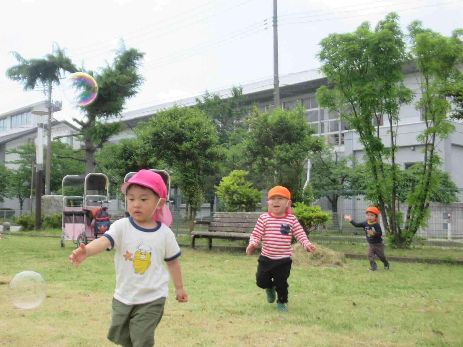 保育園の子ども達と一緒に…