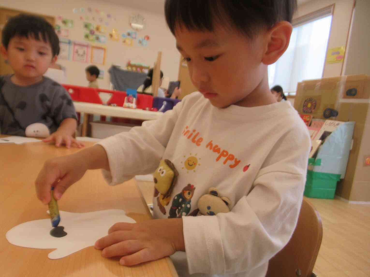 目は黒にしよう！