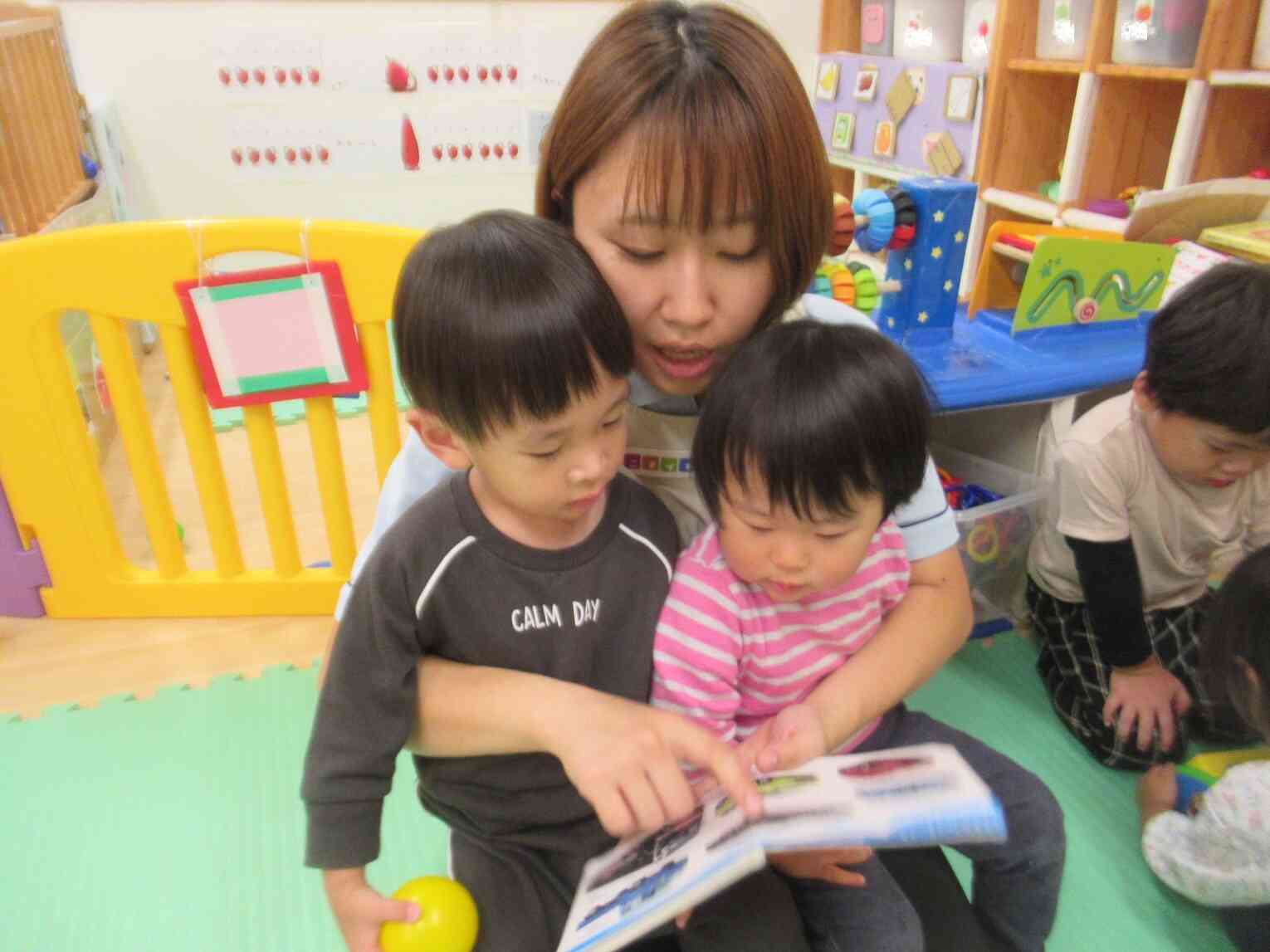 先生のお膝の上が大好き！