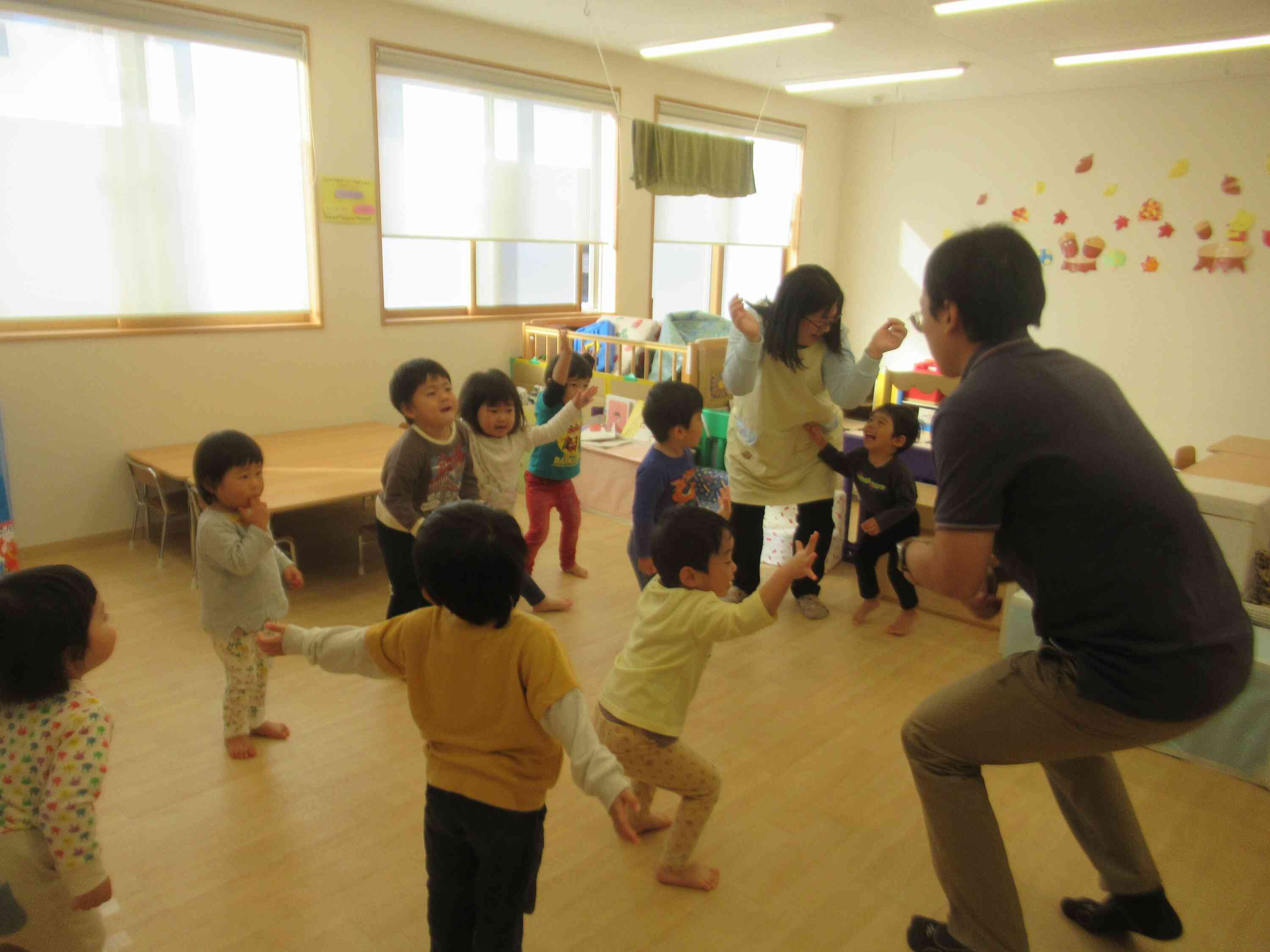 体もいっぱい動かして、楽しいね!