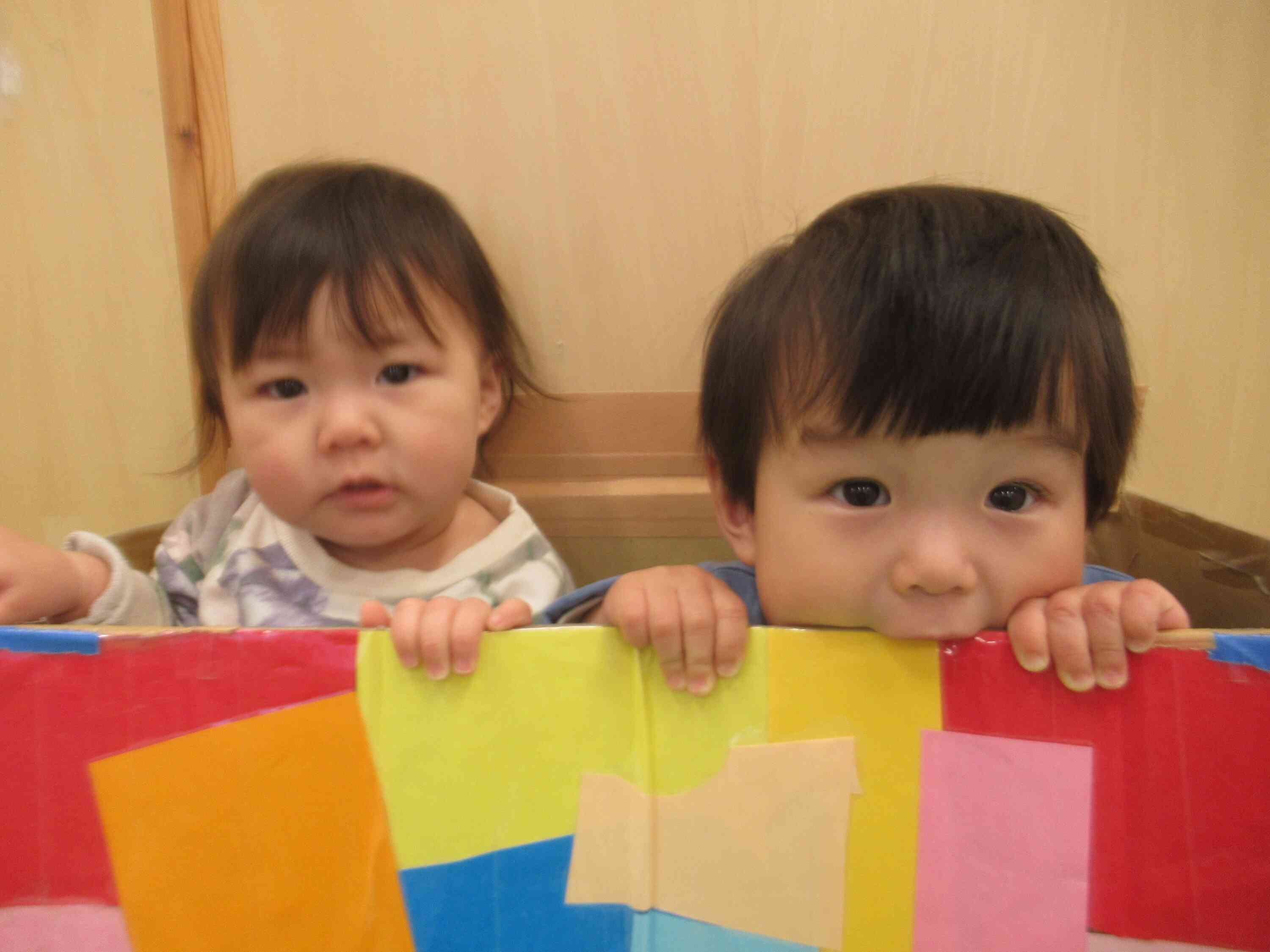 お友だちと一緒に…いないいないばあっ!