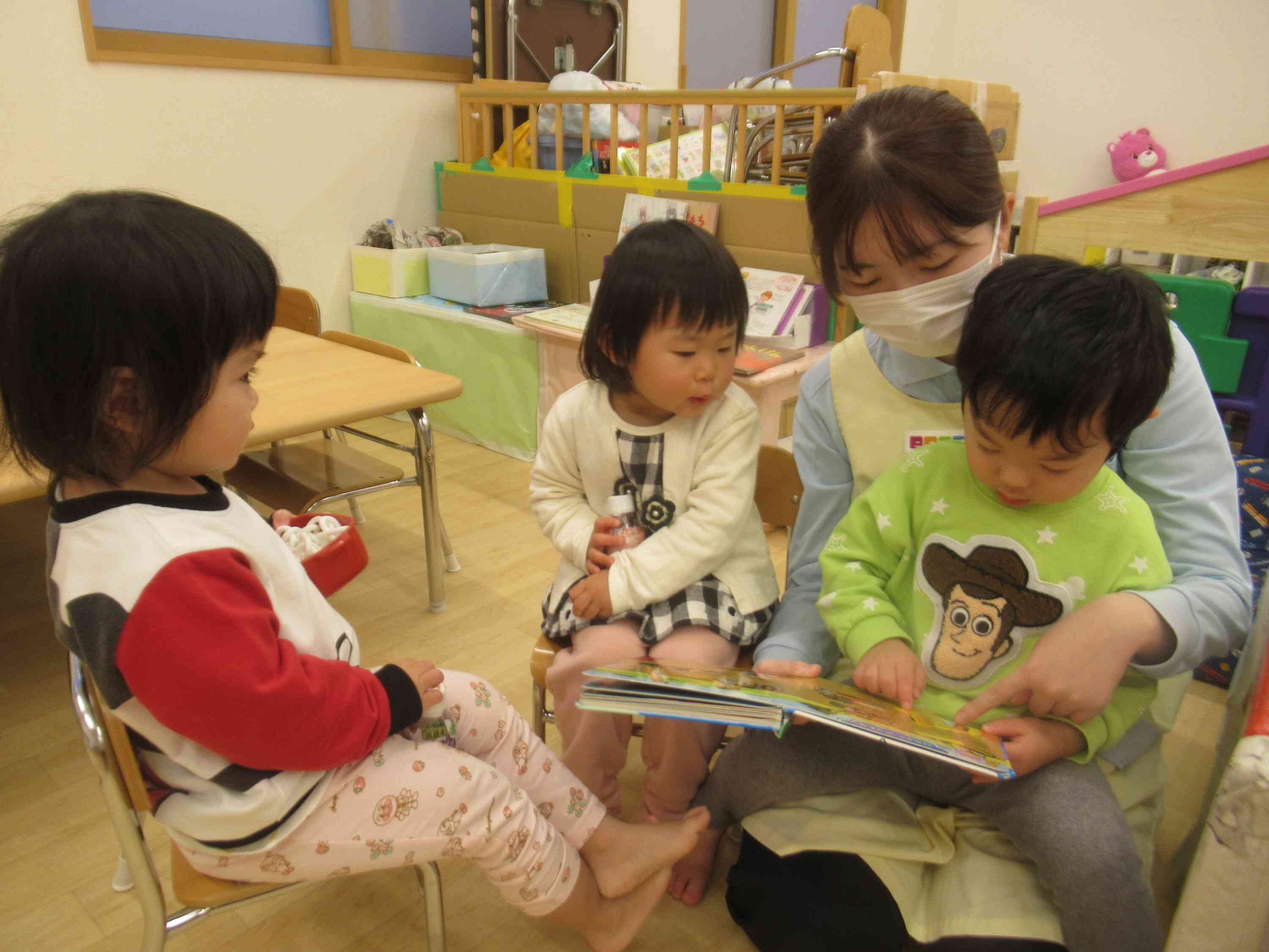 保育室を覗いてみよう!