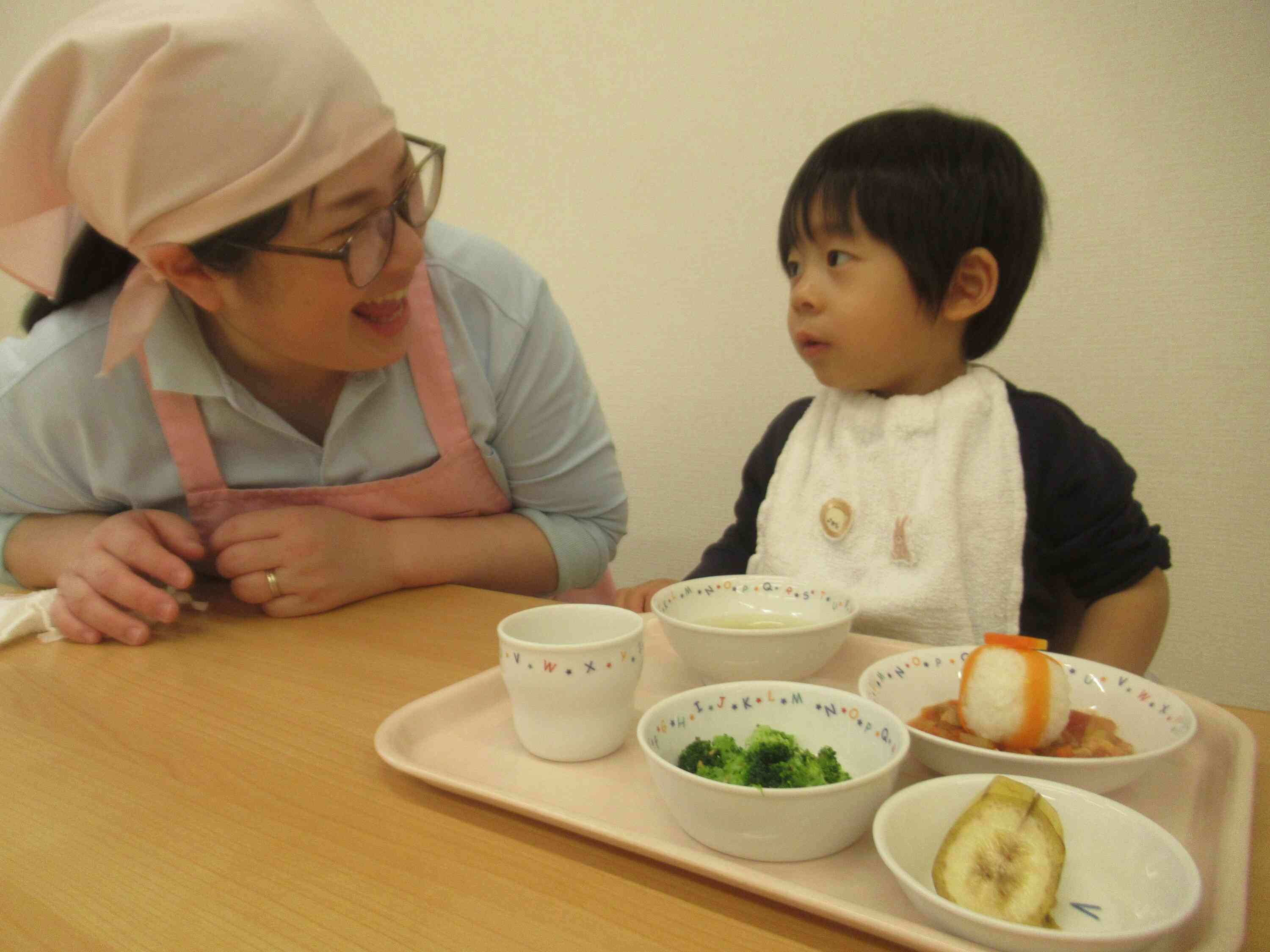 給食もおいしいね☆
