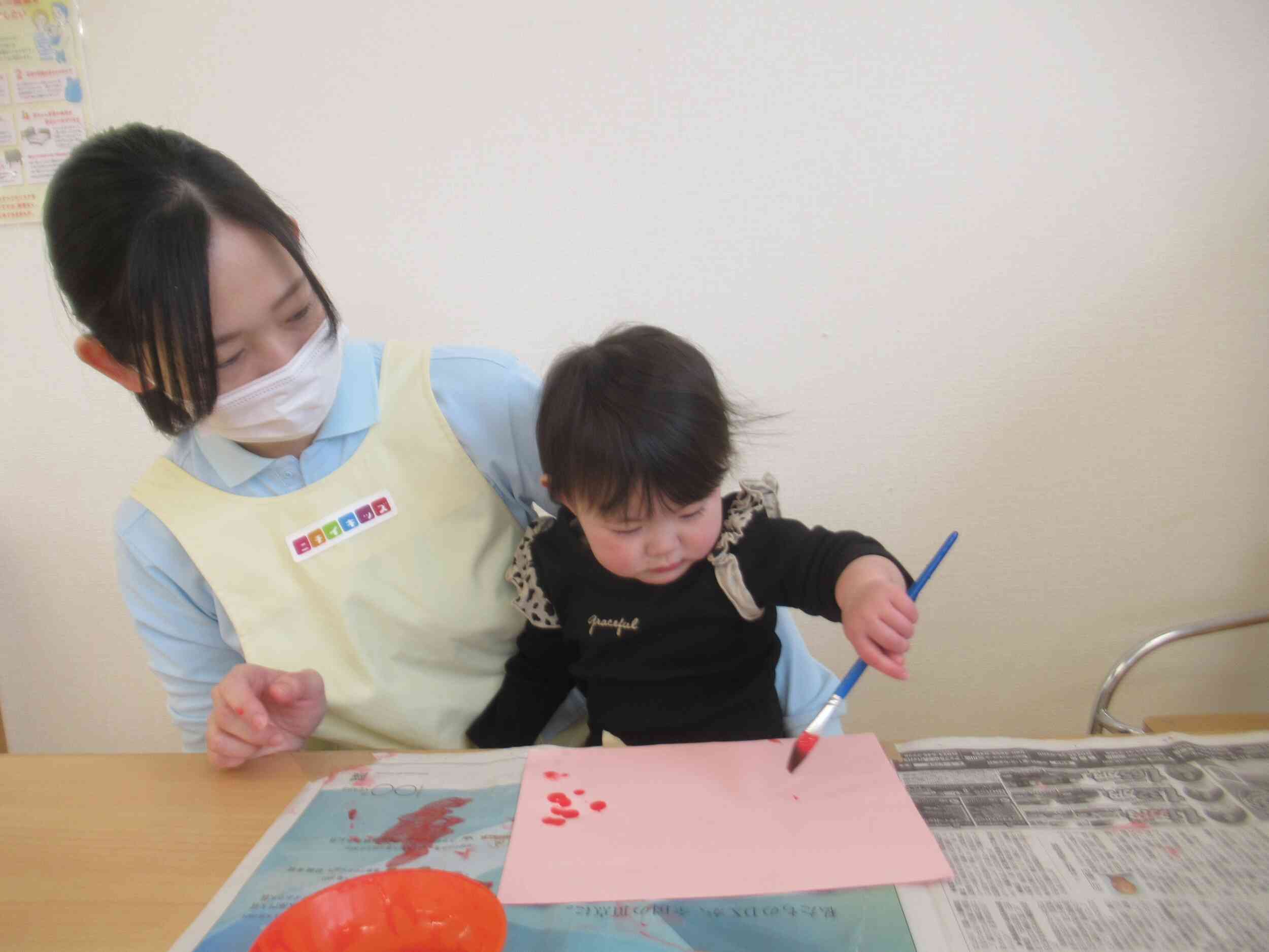 私は、筆を使って♪