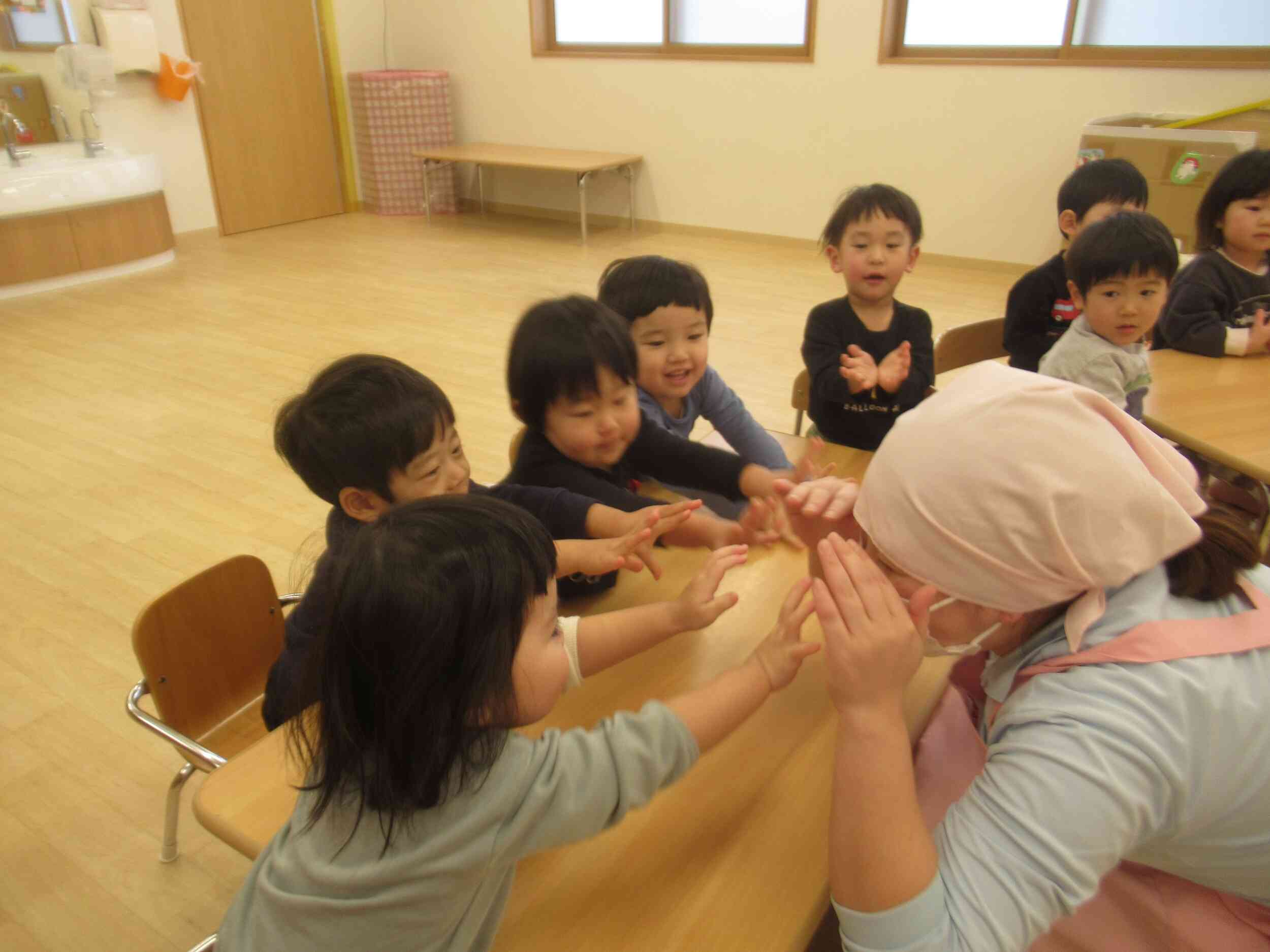 みんなの手はピッカピカだよ♫