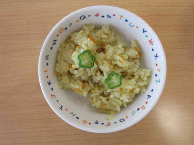 オクラを収穫しました。