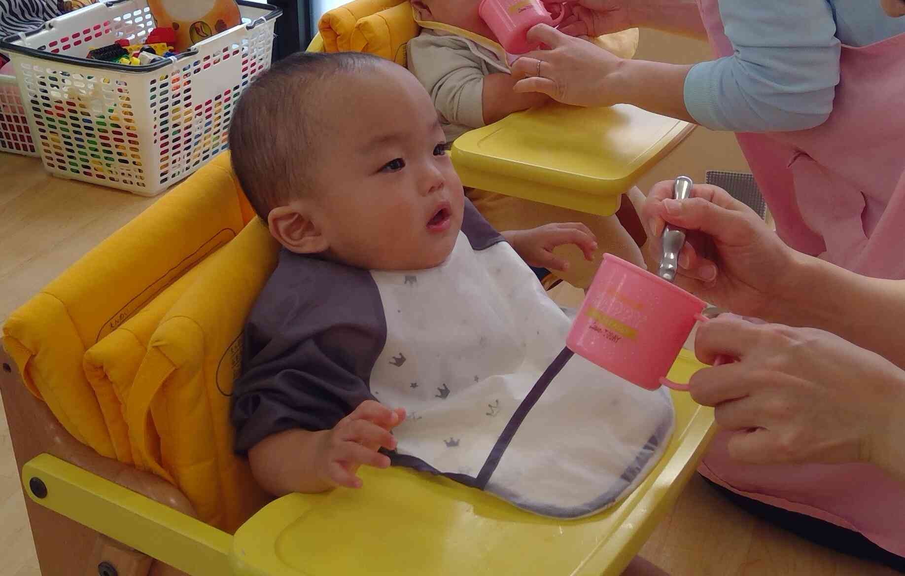 楽しい給食の時間です。