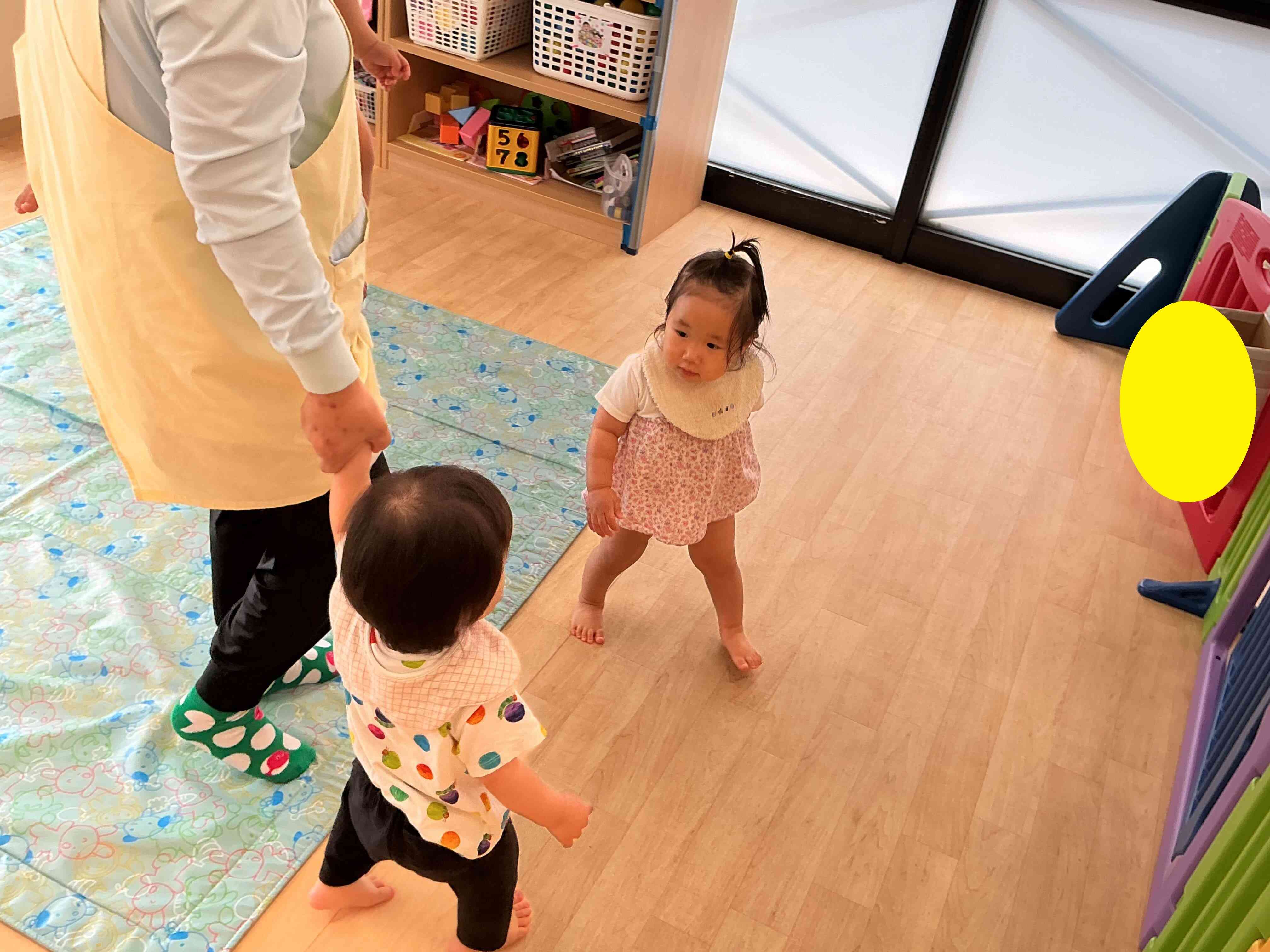 0歳児クラスの様子