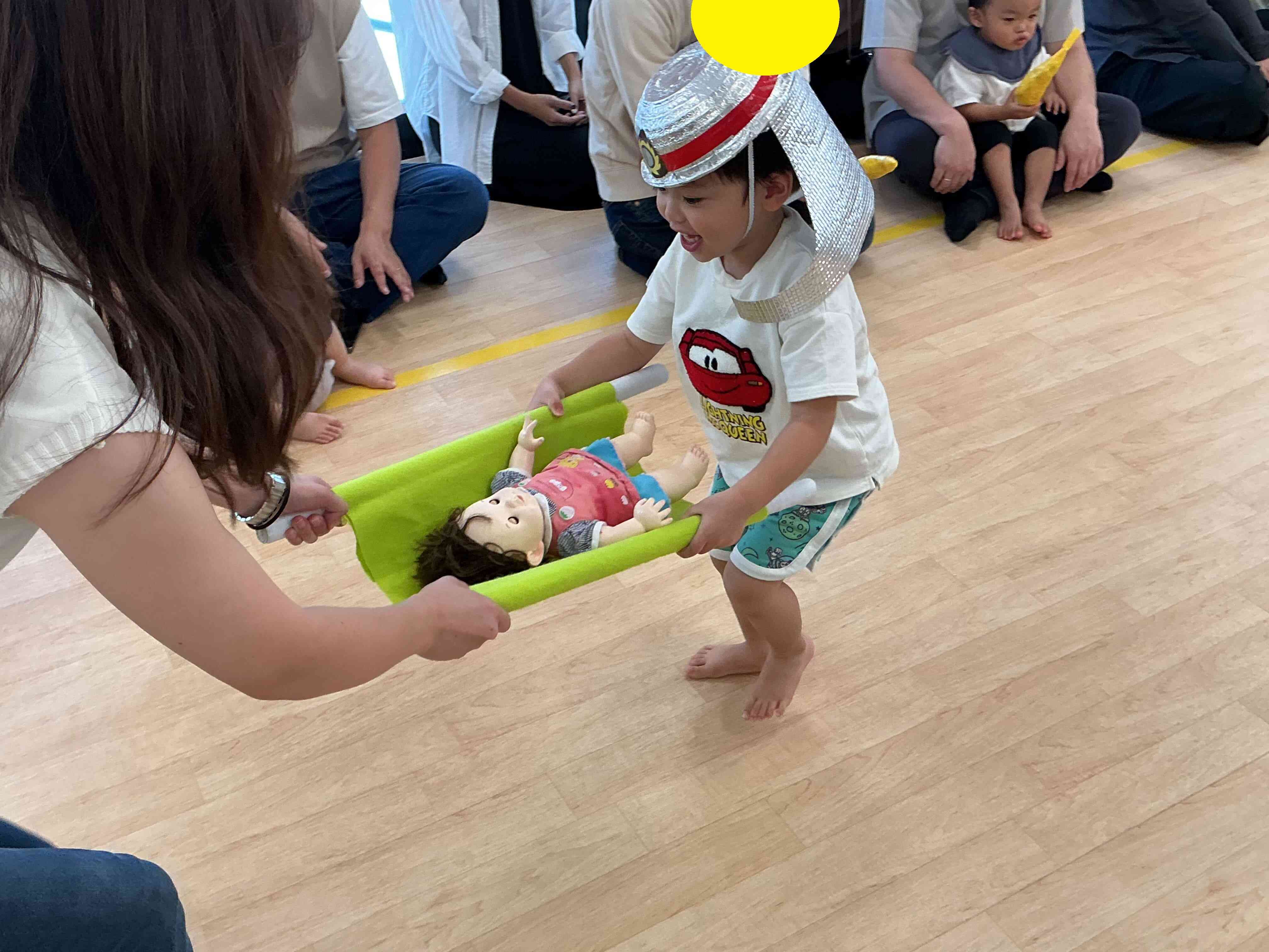 うさぎ組(2歳児クラス）の競技