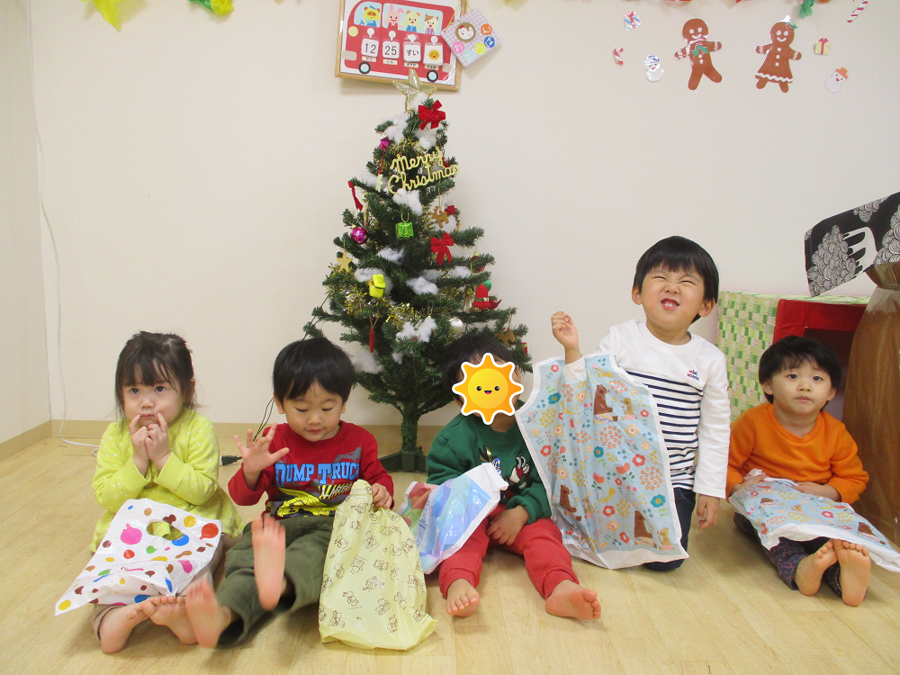 楽しかったクリスマス会♪｜ニチイキッズ上本町保育園｜ニチイキッズ